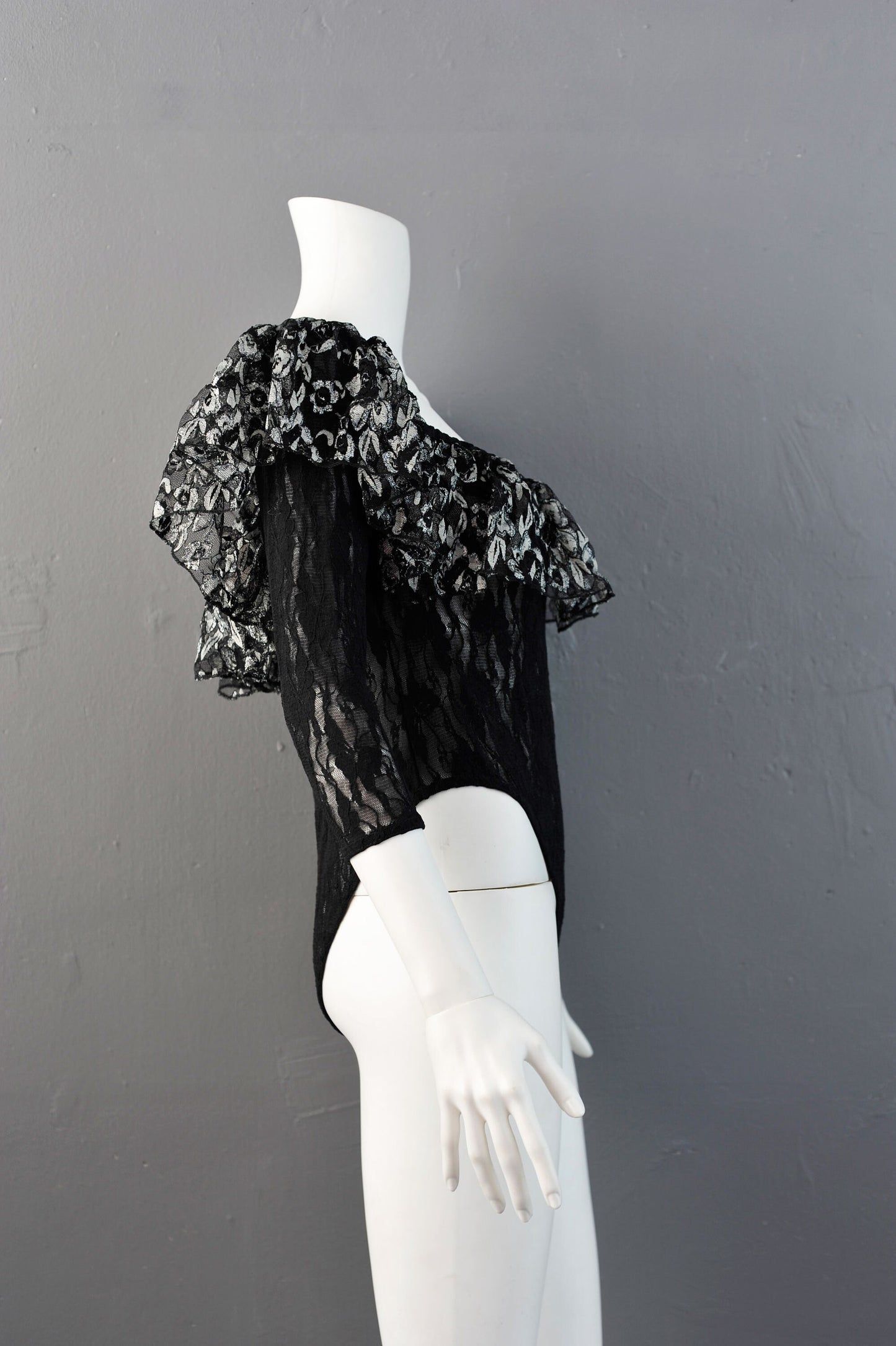 Vintage 80s Lace Body with Off Shoulder Ruffle by Buchholz, Size Medium Large