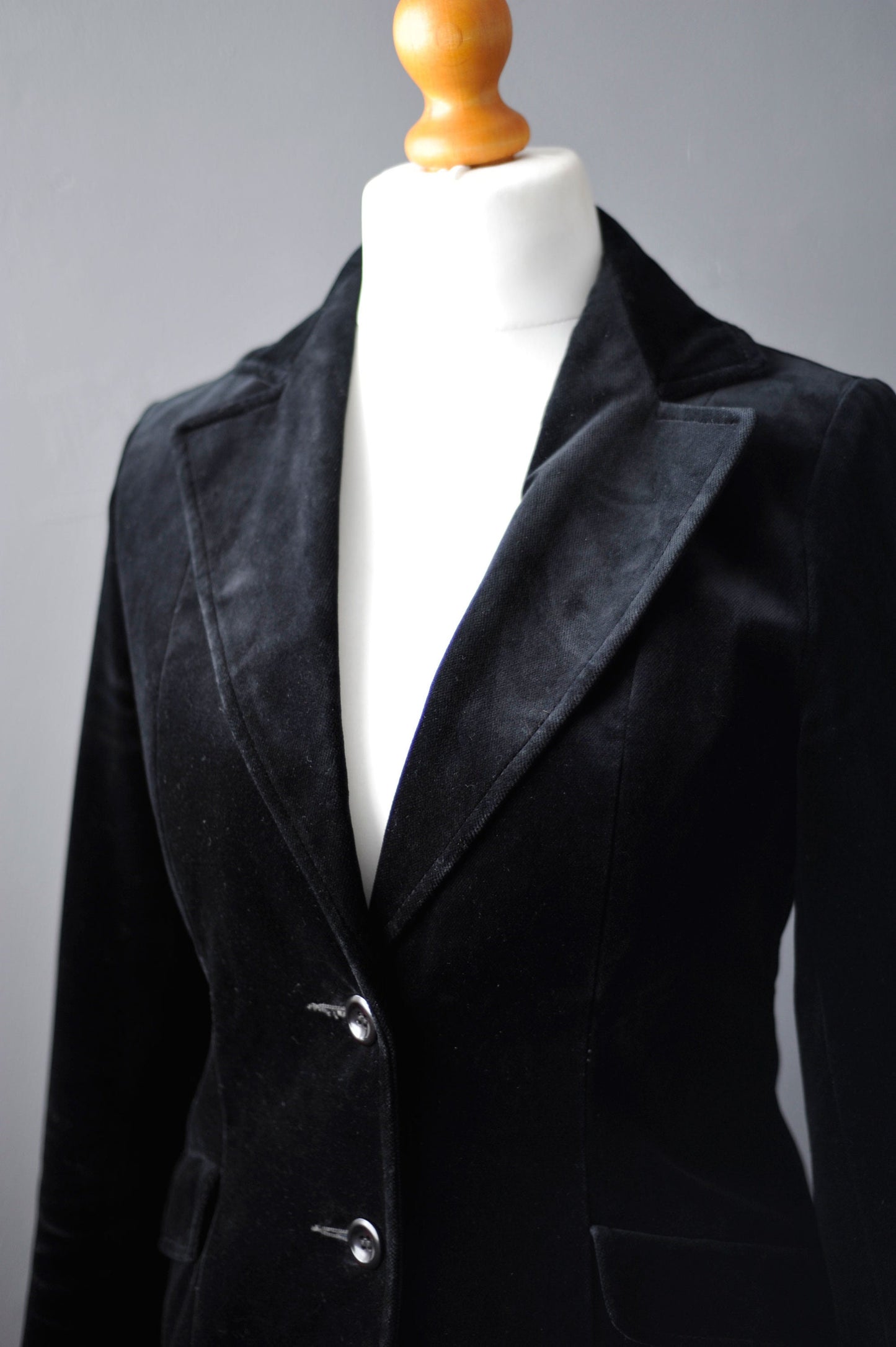 Black Velvet Jacket, Vintage 80s Fitted Boho Blazer, Size Small
