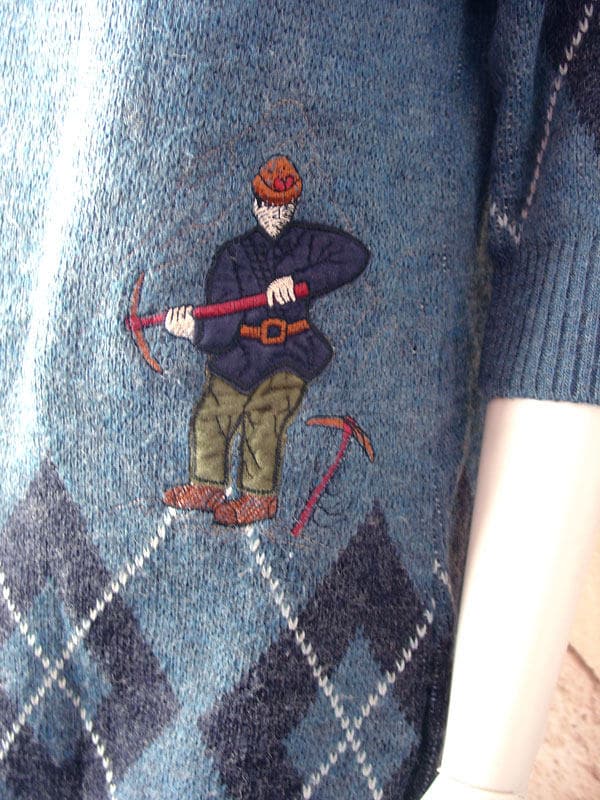 Embroidered Argyle Sweater with Alpine Climber, Size Medium