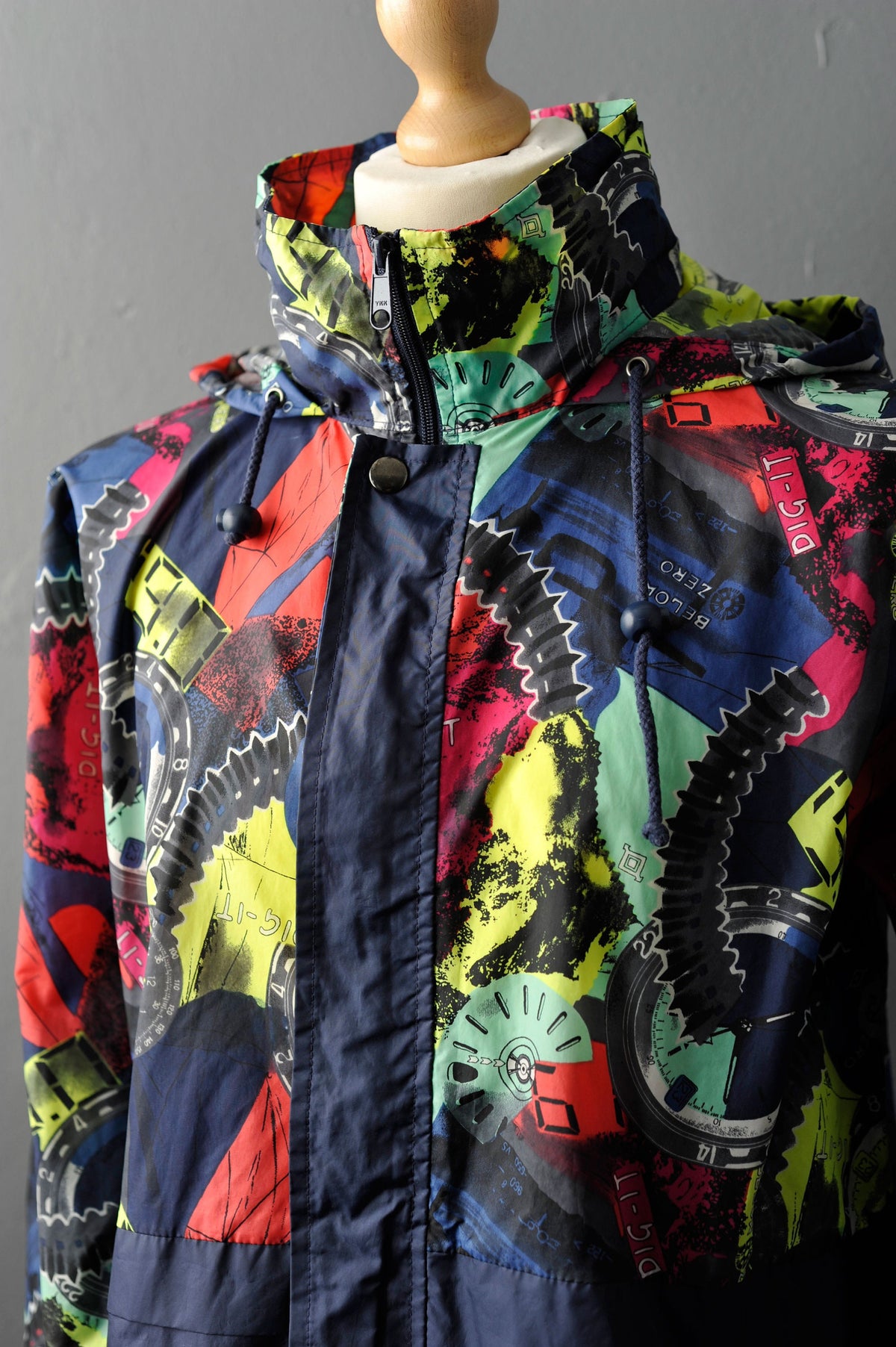 90s Waterproof Windbreaker, Lightweight Colourful Rain Coat with Hood, Size Large XL