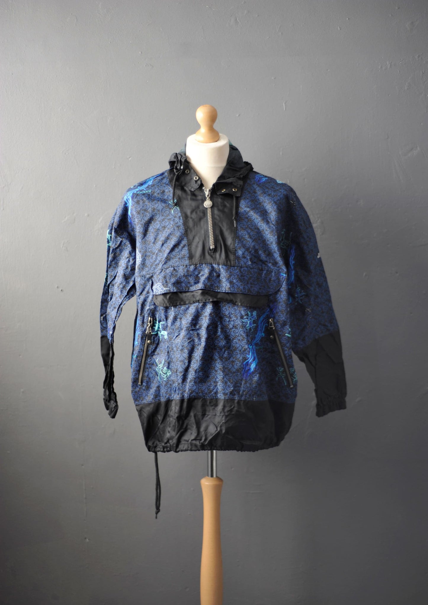 90s Pullover Windbreaker, Lightweight Jeantex Rain Coat with Hood, Size Small to Medium