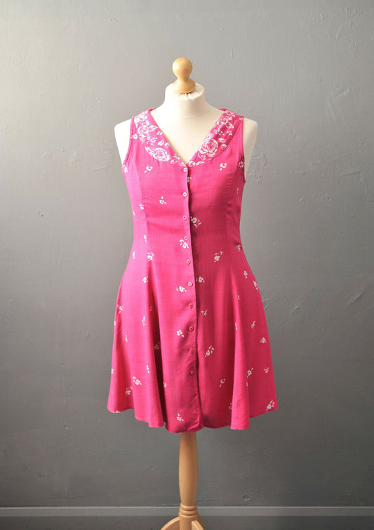 90s Sleeveless Summer Dress Knee Length with Pockets, Size Medium
