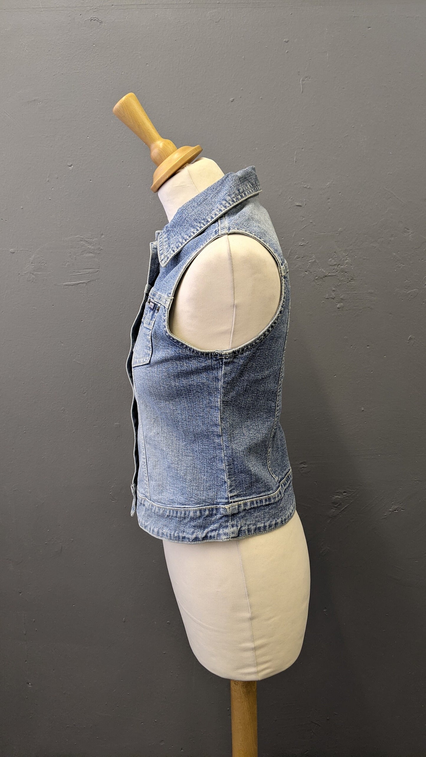 90s Light Blue Denim Vest, Tom Tompson Sleeveless Jean Jacket, Size Small