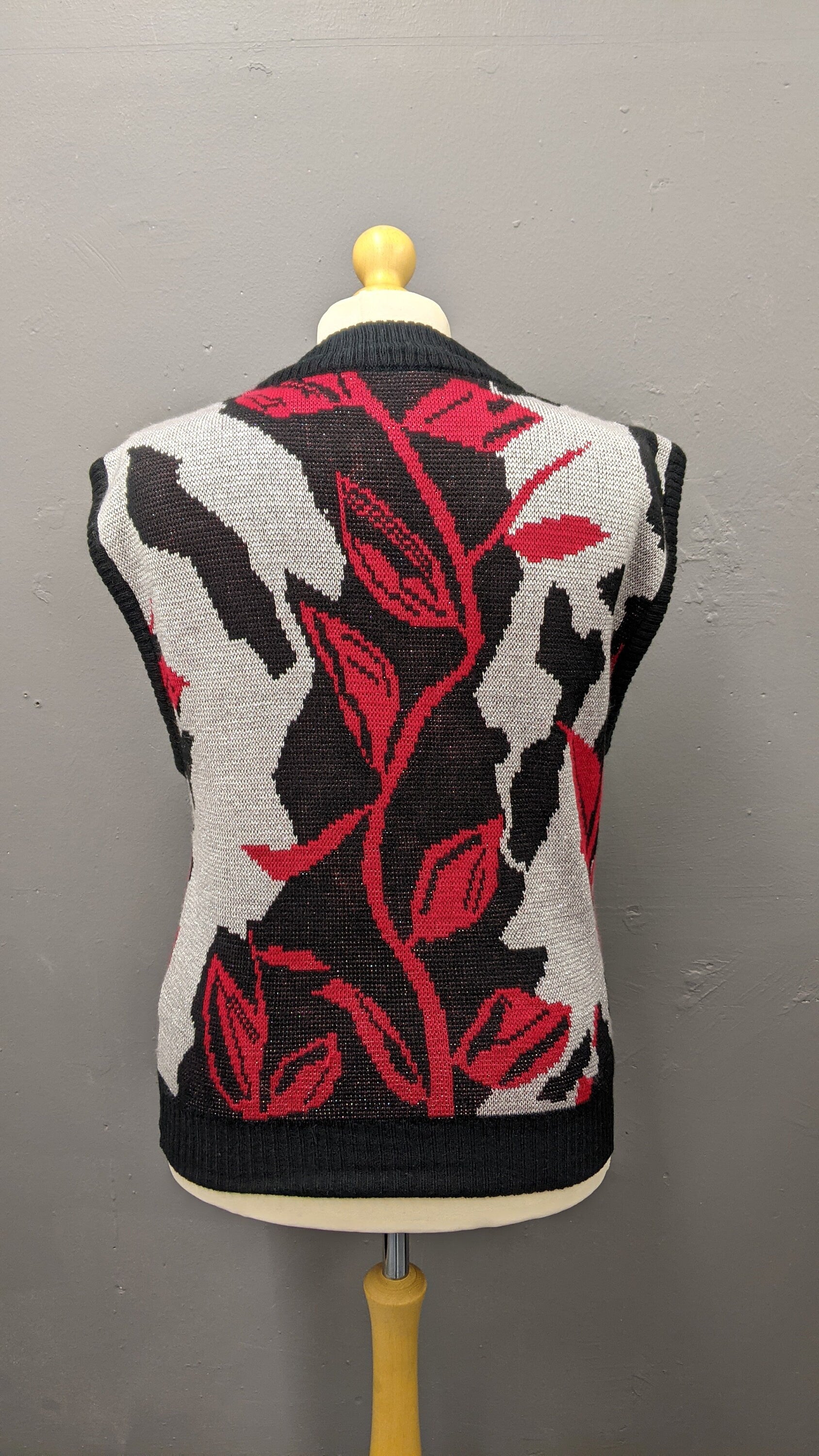 80s Knit Tank Top, Deep V Neck Sweater Vest, Sparkly Metallic Design, Size Medium