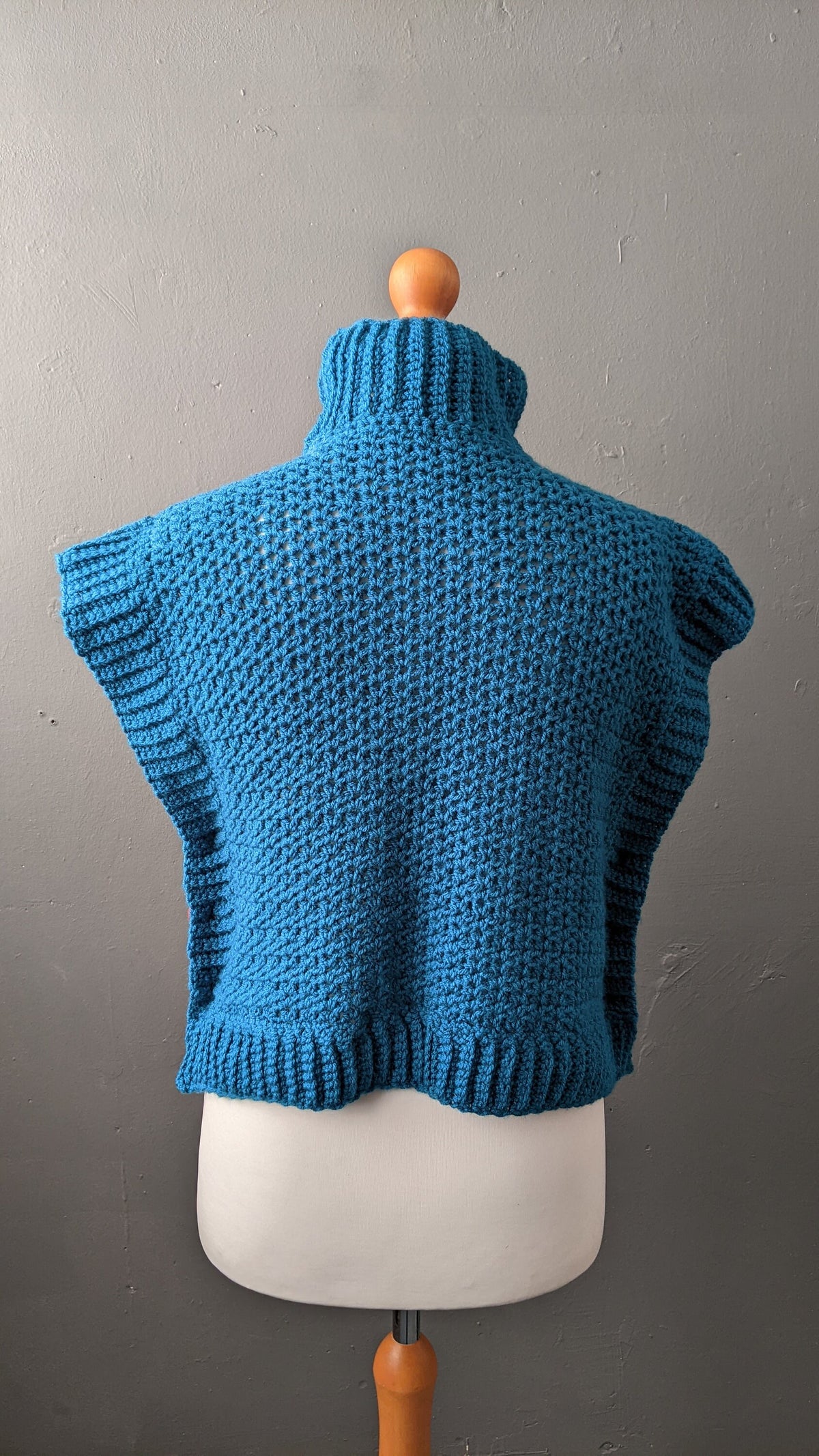 90s Turtleneck Knit Tank Top, High Neck Sweater Vest, Size Medium