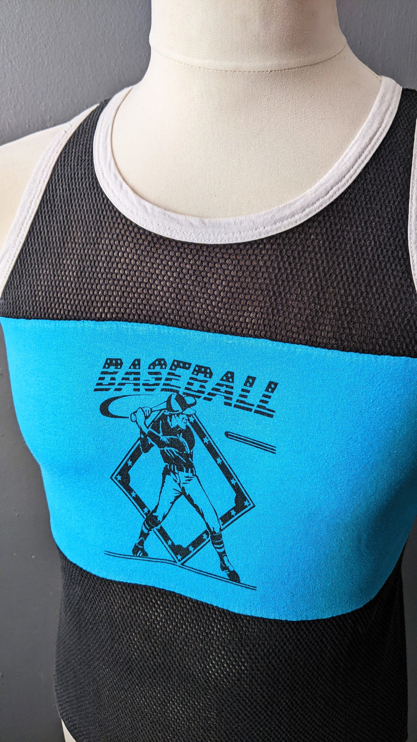 80s Fishnet Baseball Top, Summer Sleeveless Mesh Vest, Size Small Medium