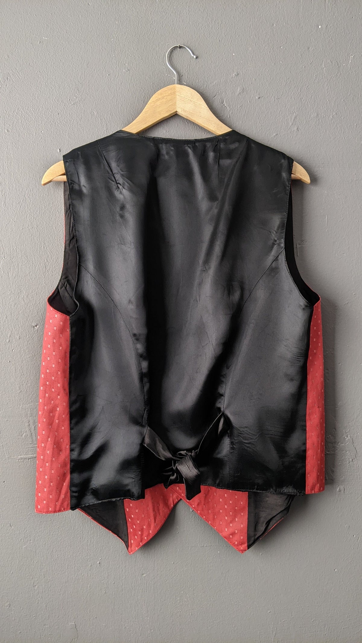 Mens Jacquard Waistcoat, 80s Vintage Grooms Vest, 44 Chest Size Large