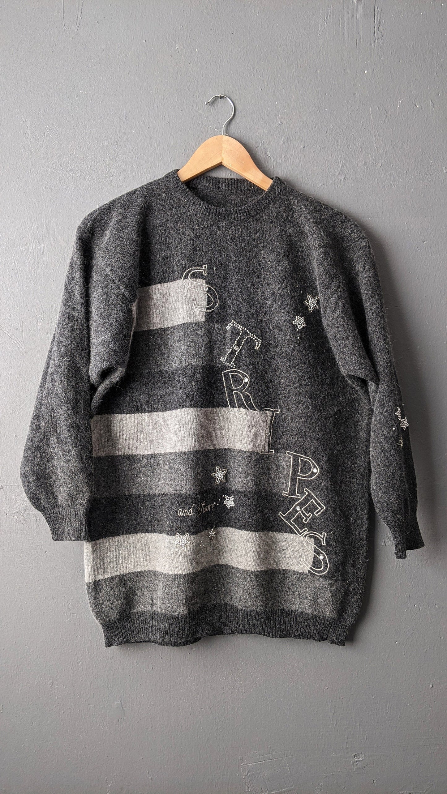 80s Stripes and Stars Novelty Sweater, Monochrome Wool Jumper, Size Large