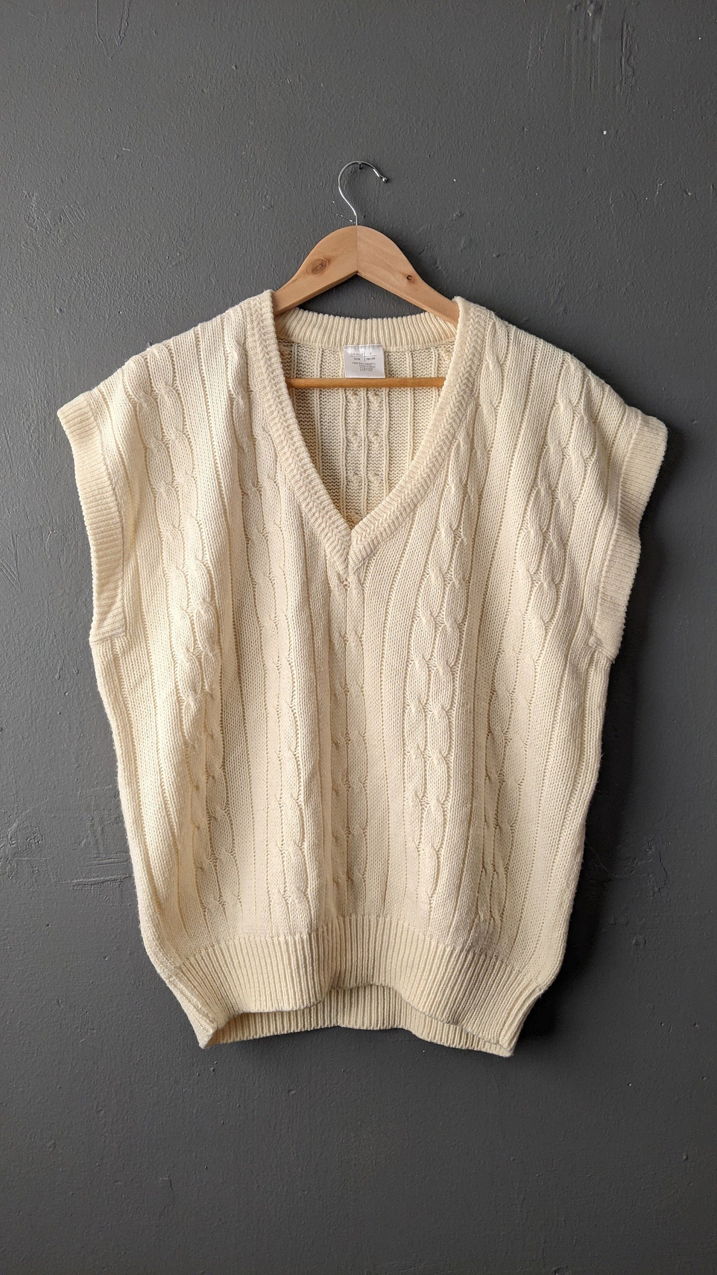 Mens 80s Cream Tank Top, Cable Knit Vest, 46 Chest