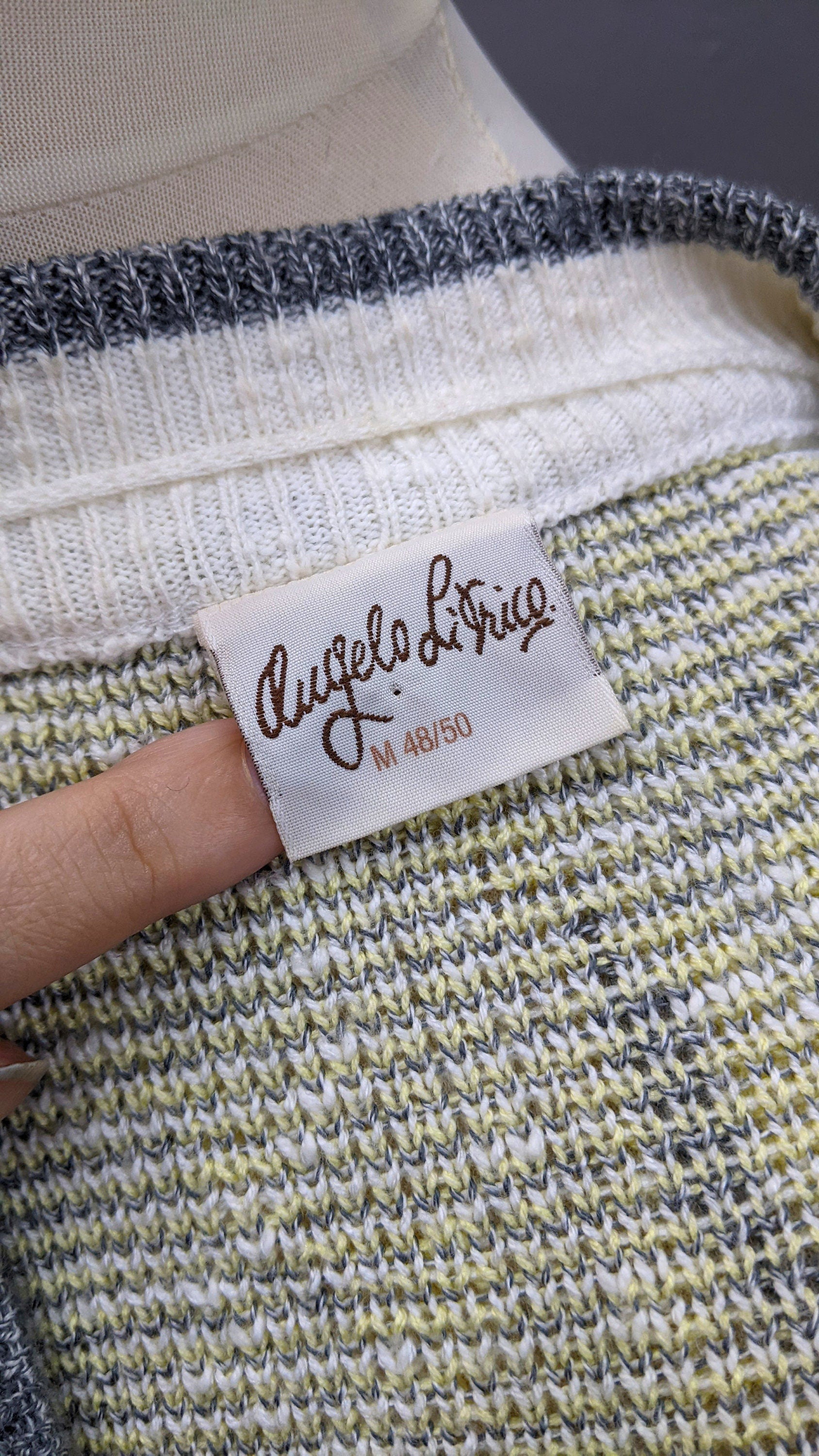 80s Pale Cotton Blend V Neck Pullover by Angelo Litrico, 46 Chest