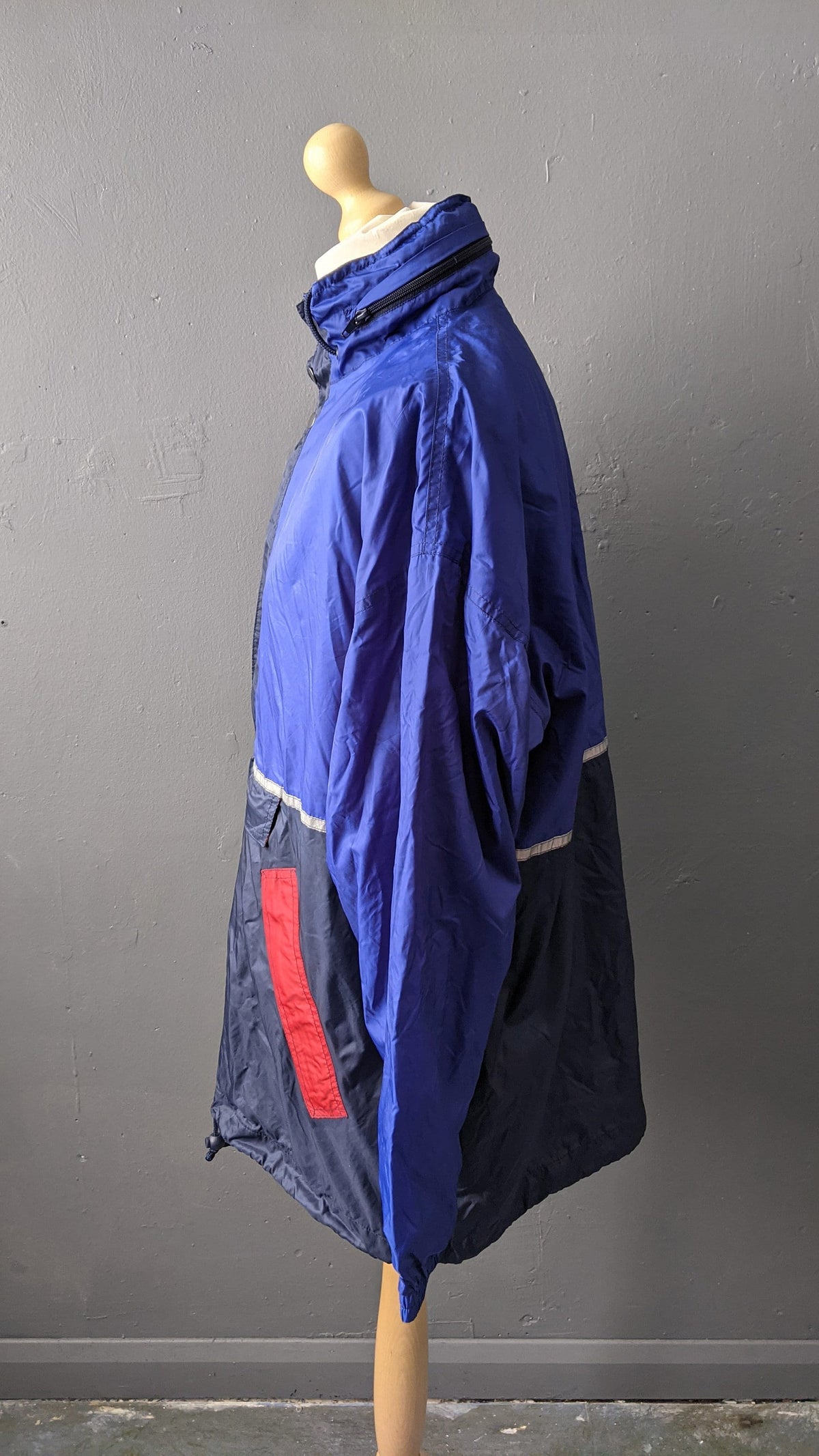 90s Pullover Windbreaker, Lightweight Rain Coat with Hood, Size Large XL