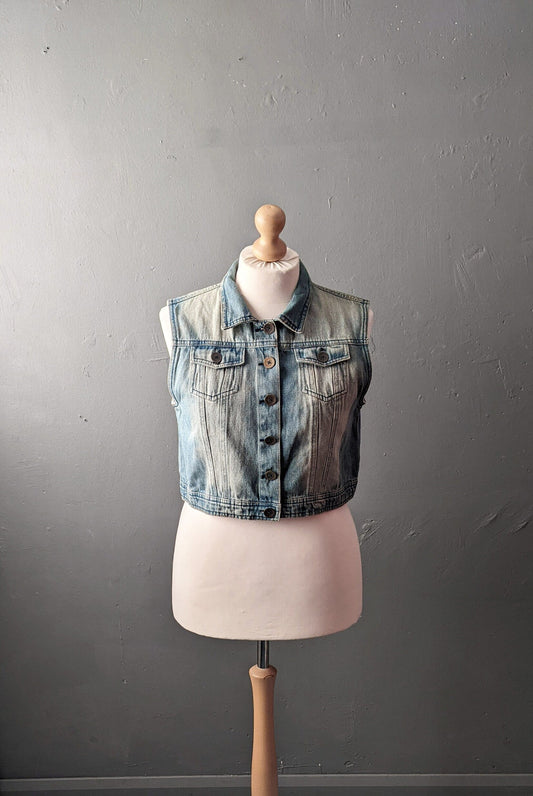 Faded Wash Denim Vest, Vintage 90s Sleeveless Jean Jacket, Size Large