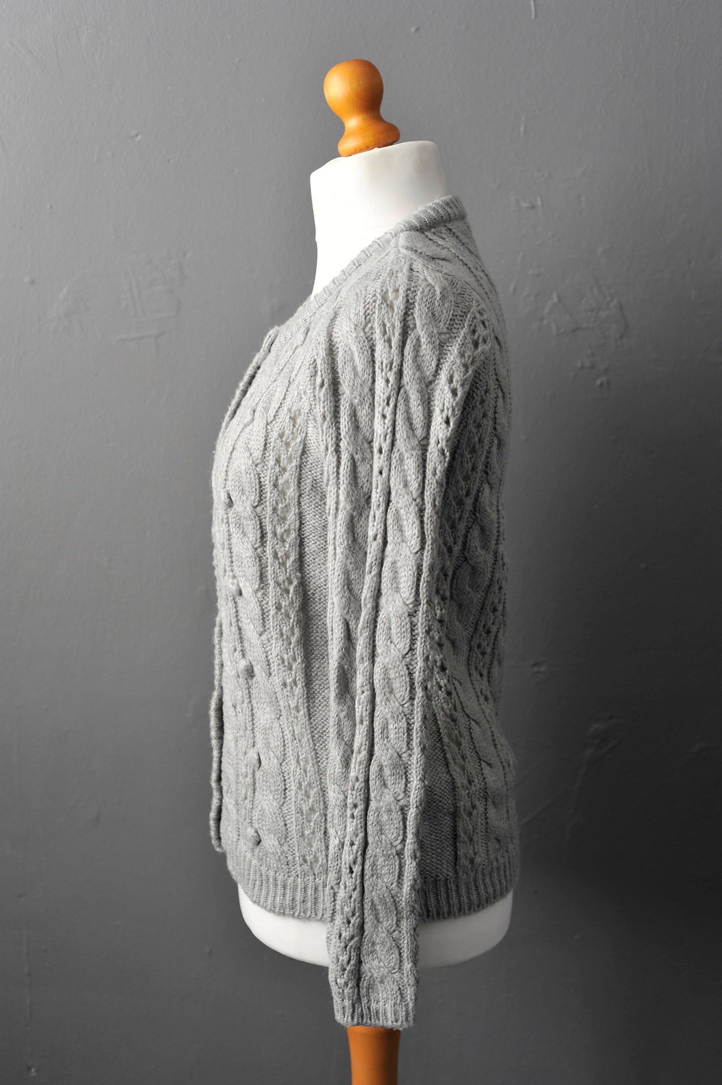 90s Soft Grey Cable Knit Cardigan, Size Small