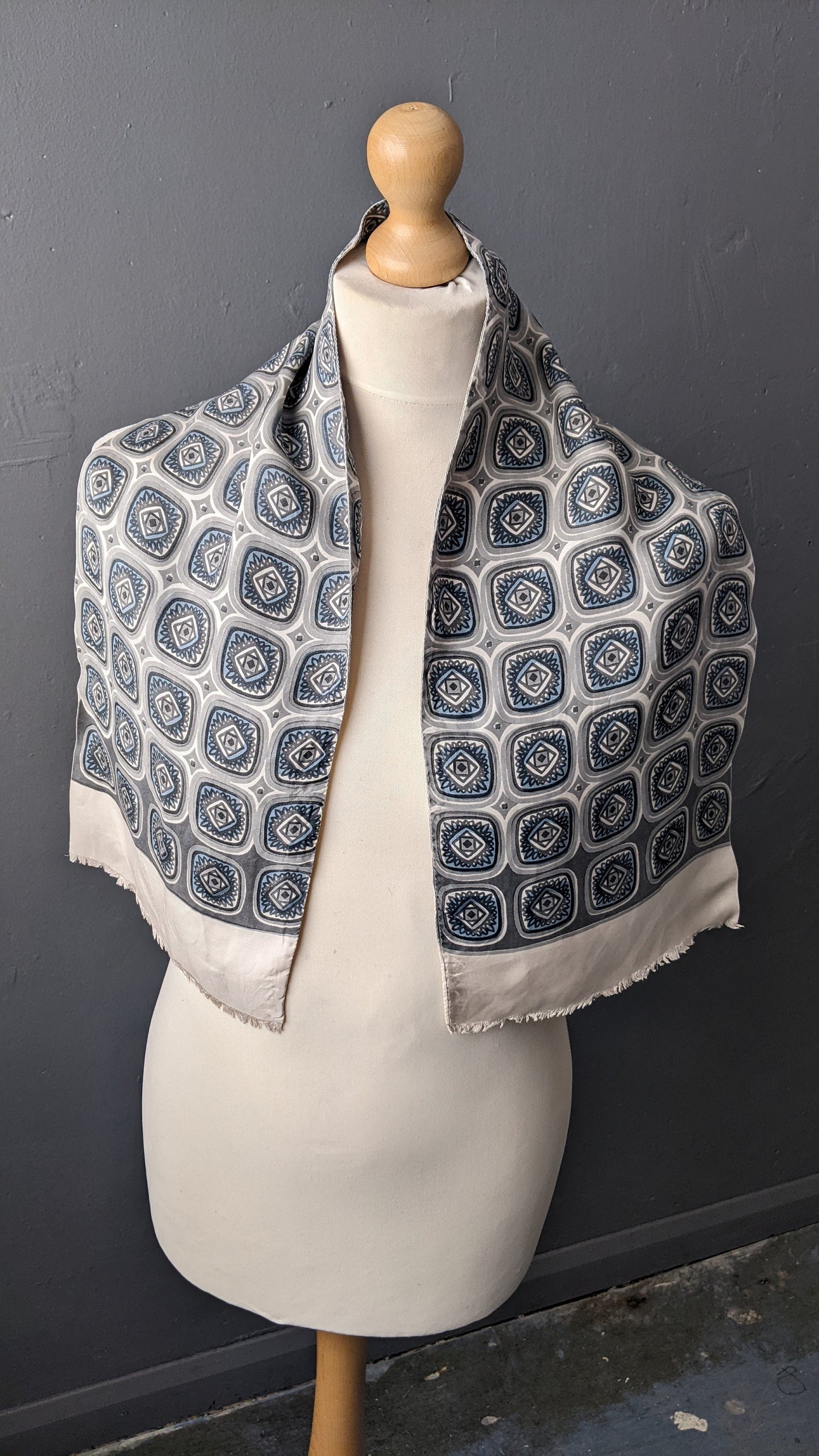 60s Modernist Squares Scarf, Mens Mid Century Ascot, Geometric Mod Cravat