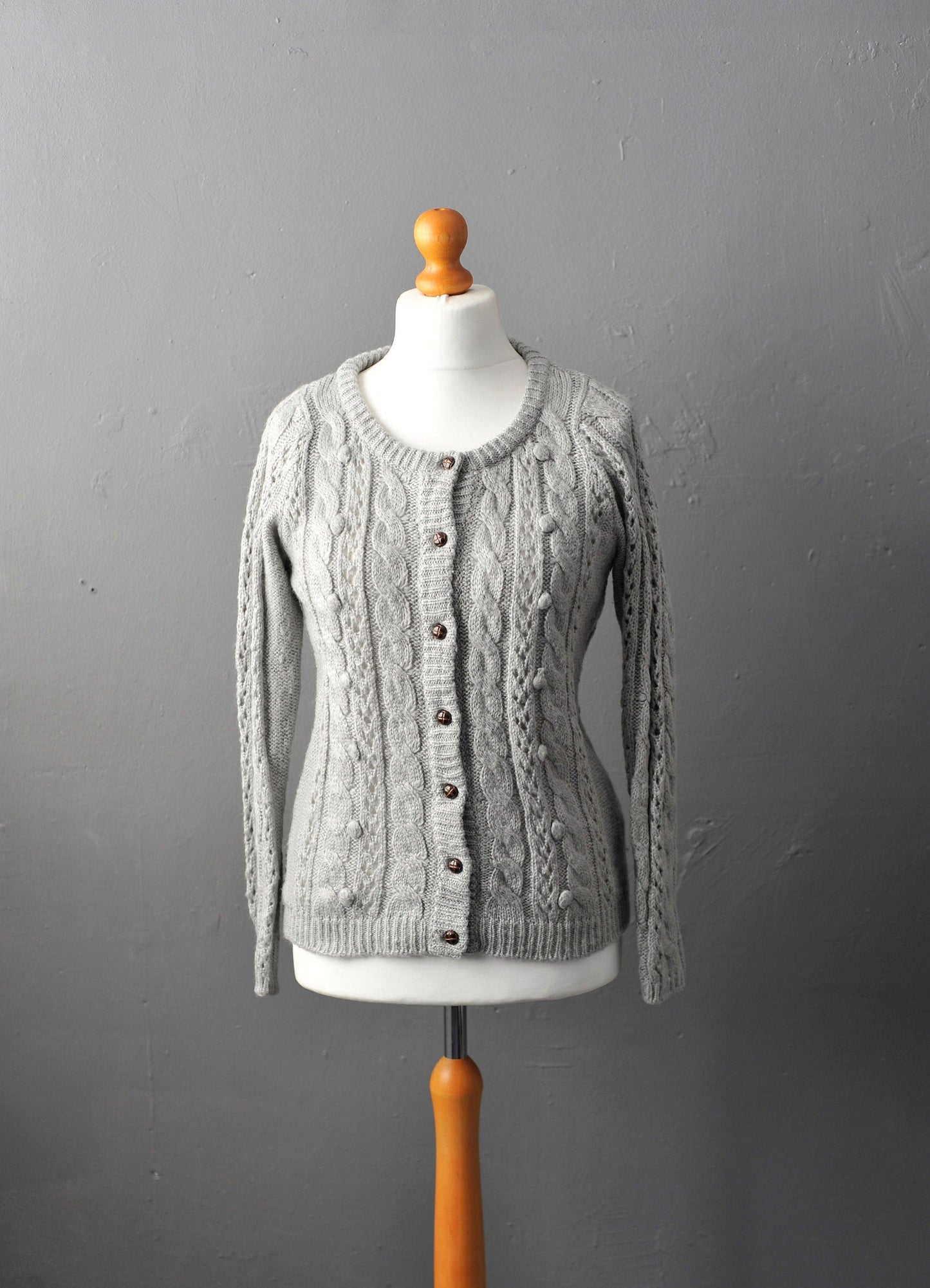 90s Soft Grey Cable Knit Cardigan, Size Small