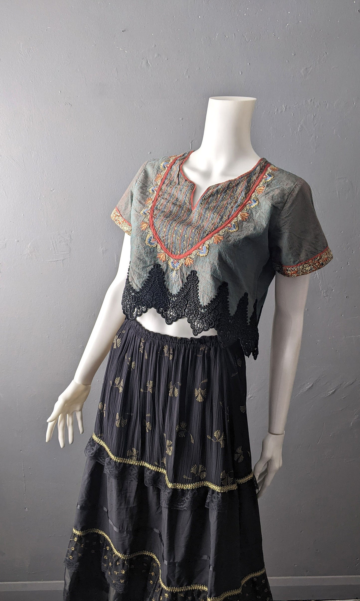 Embroidered Crop Top, Bohemian Hippy, Upcycled Kurti, Size Medium