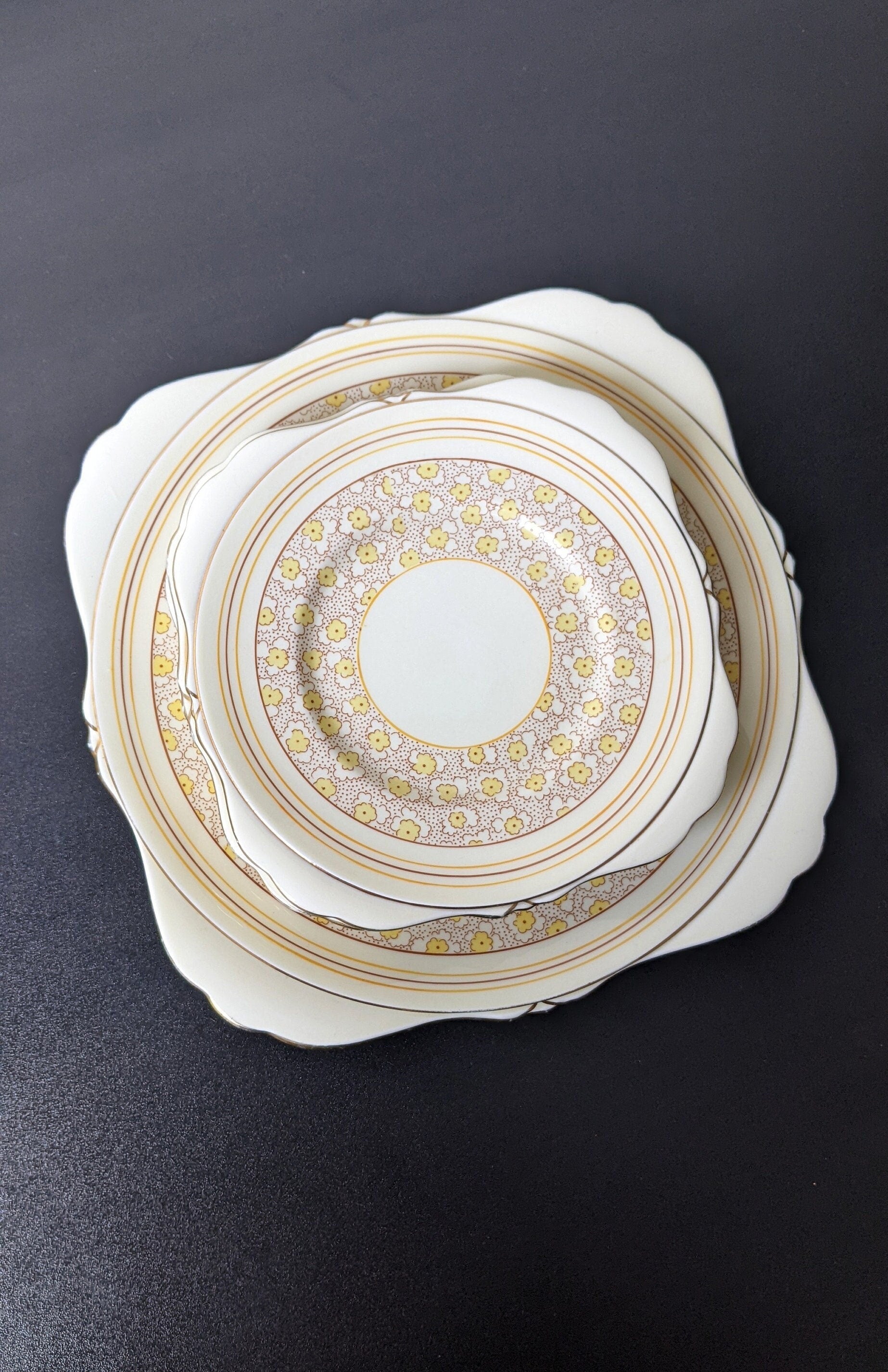 1930s Set of Art Deco Cake Plates by Grafton China, Yellow Floral Sandwich Plates