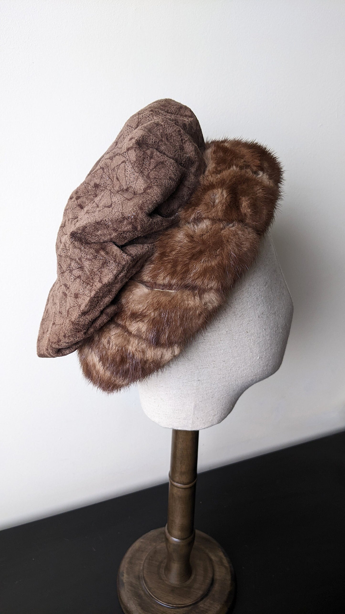 80s Fur Trimmed Cap, Medieval Style Beret, Renn Faire, Size Small