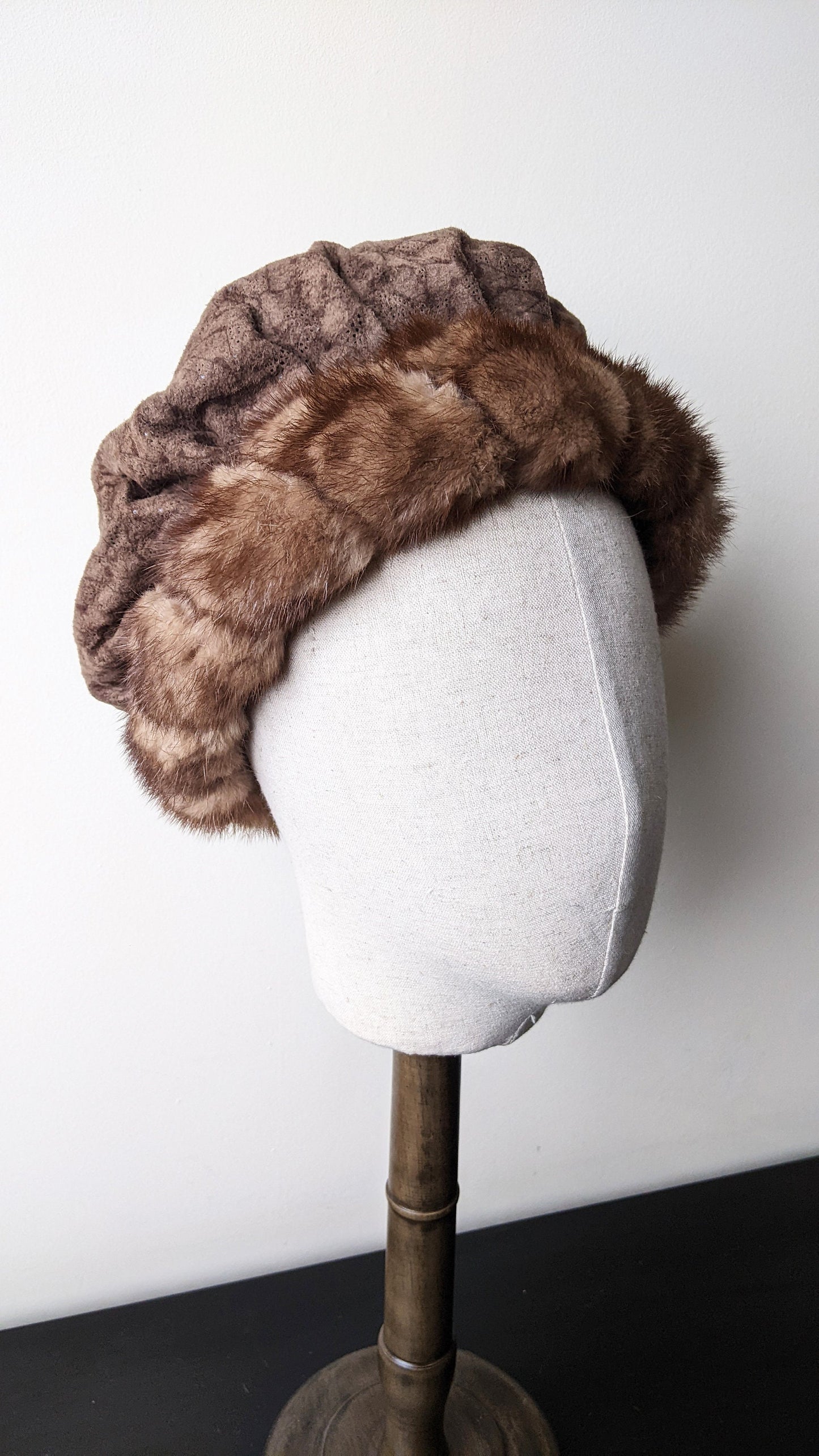 80s Fur Trimmed Cap, Medieval Style Beret, Renn Faire, Size Small