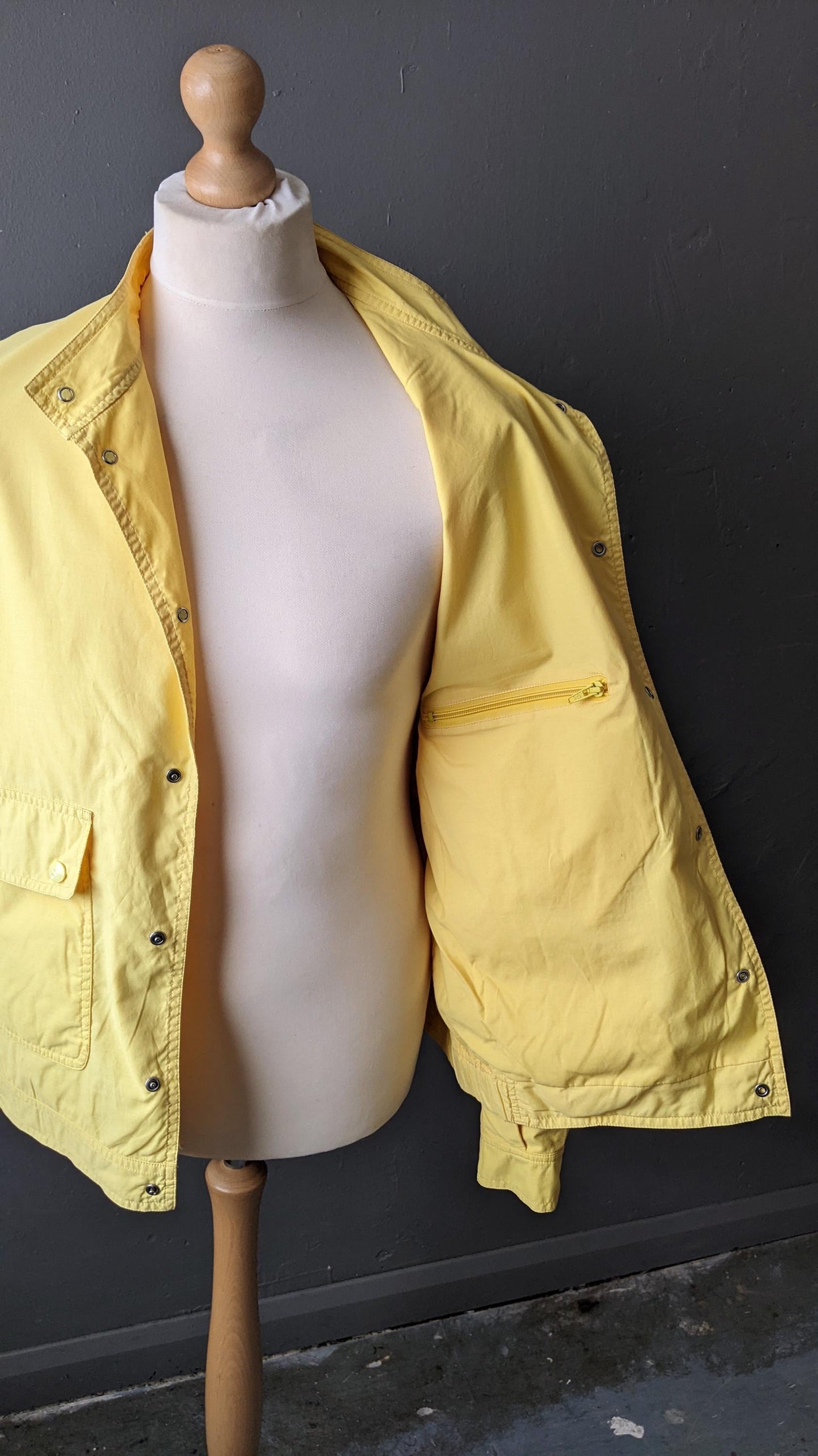80s Mens Sports Jacket by Jean Baptiste Mulliez, Lightweight Windbreaker, Size Large 44 46 chest