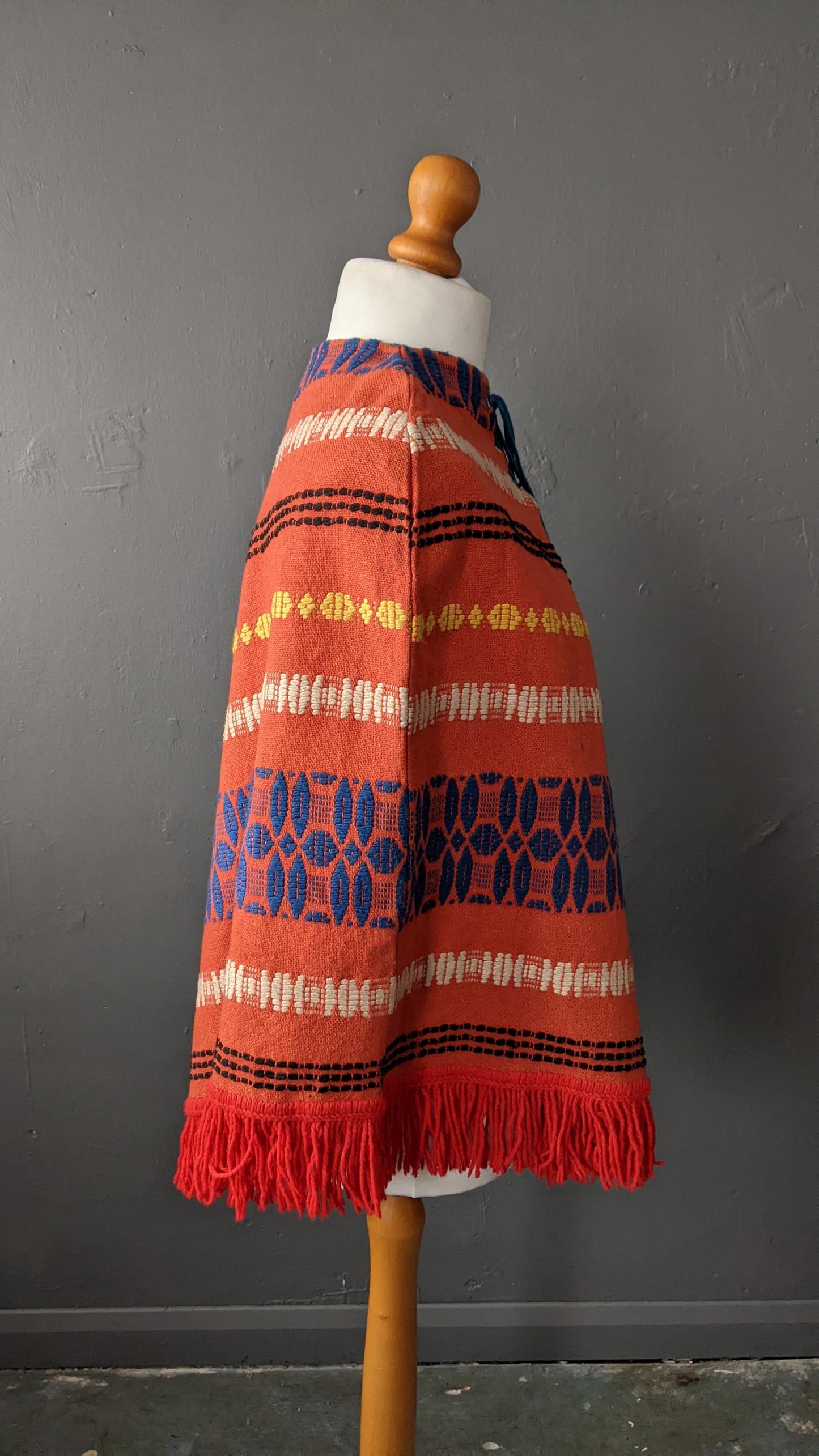 Vintage 70s Multicoloured Poncho, One Size