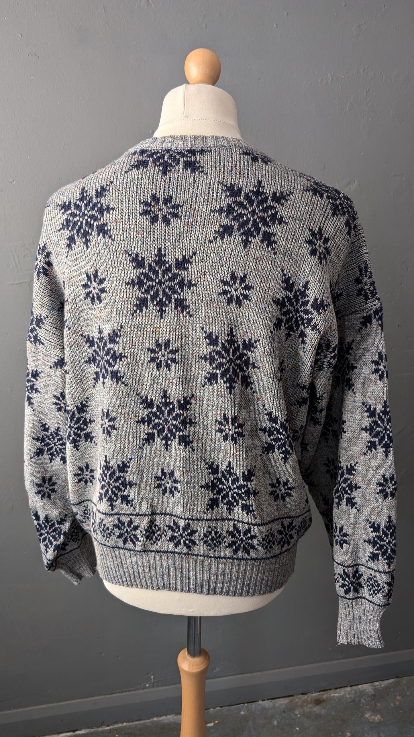 90s Snowflake Sweater, Boyfriend Oversized Slouchy Jumper, Size Large