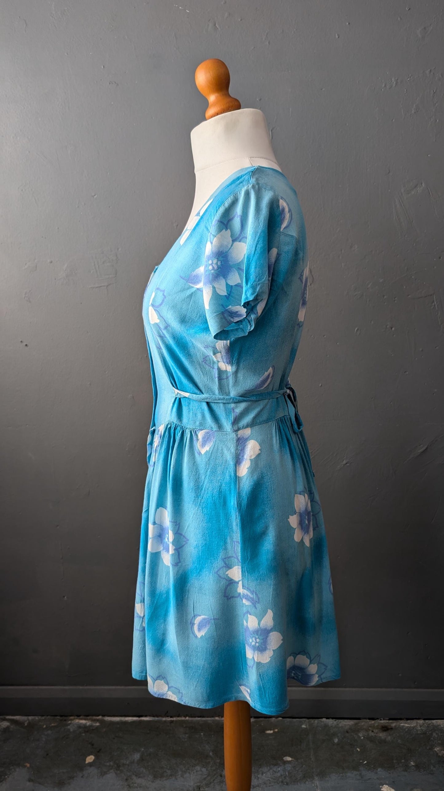 90s Sky Blue Sundress with White Flower Print, Vintage Summer Viscose Dress, Size Medium