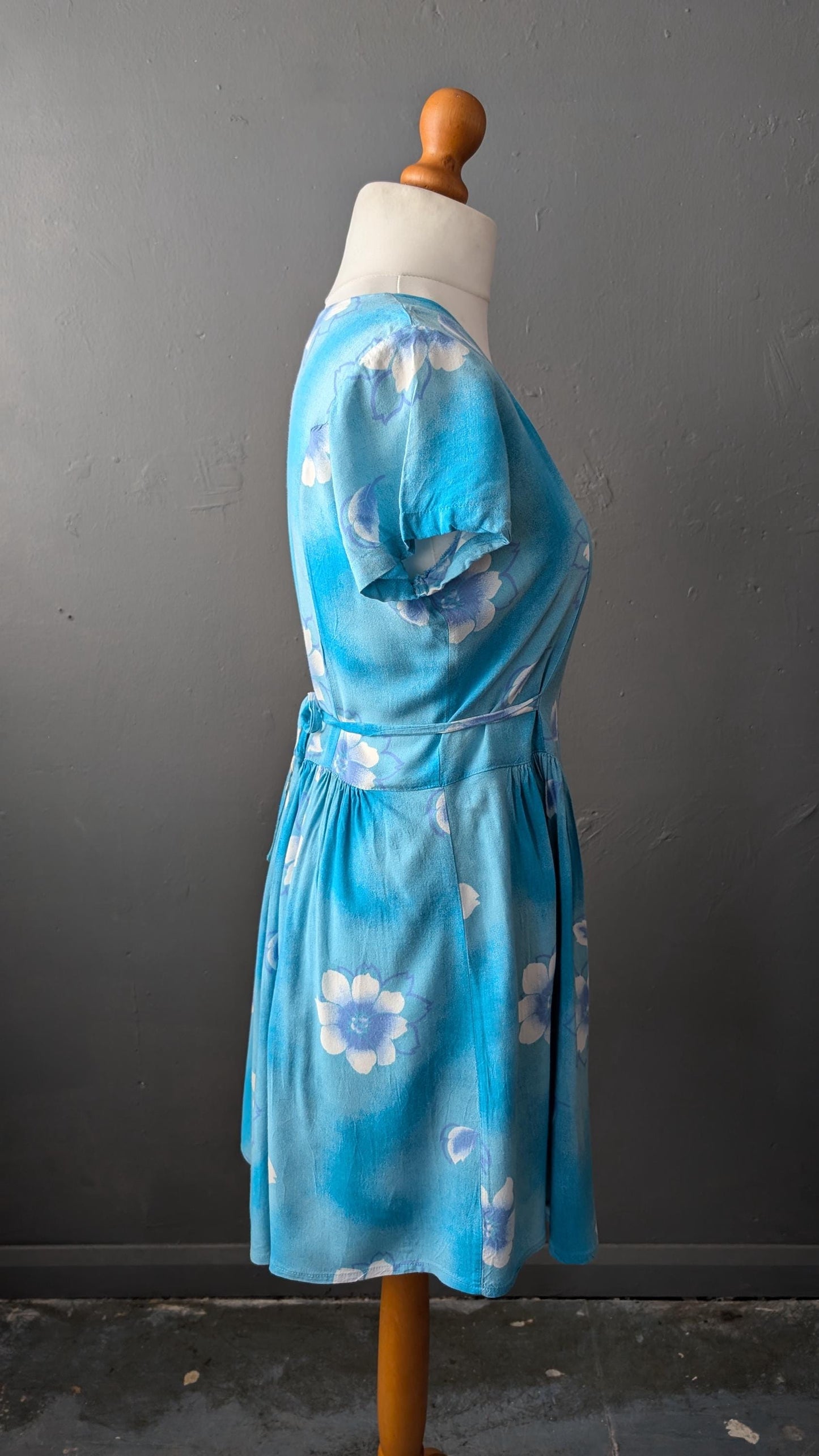 90s Sky Blue Sundress with White Flower Print, Vintage Summer Viscose Dress, Size Medium