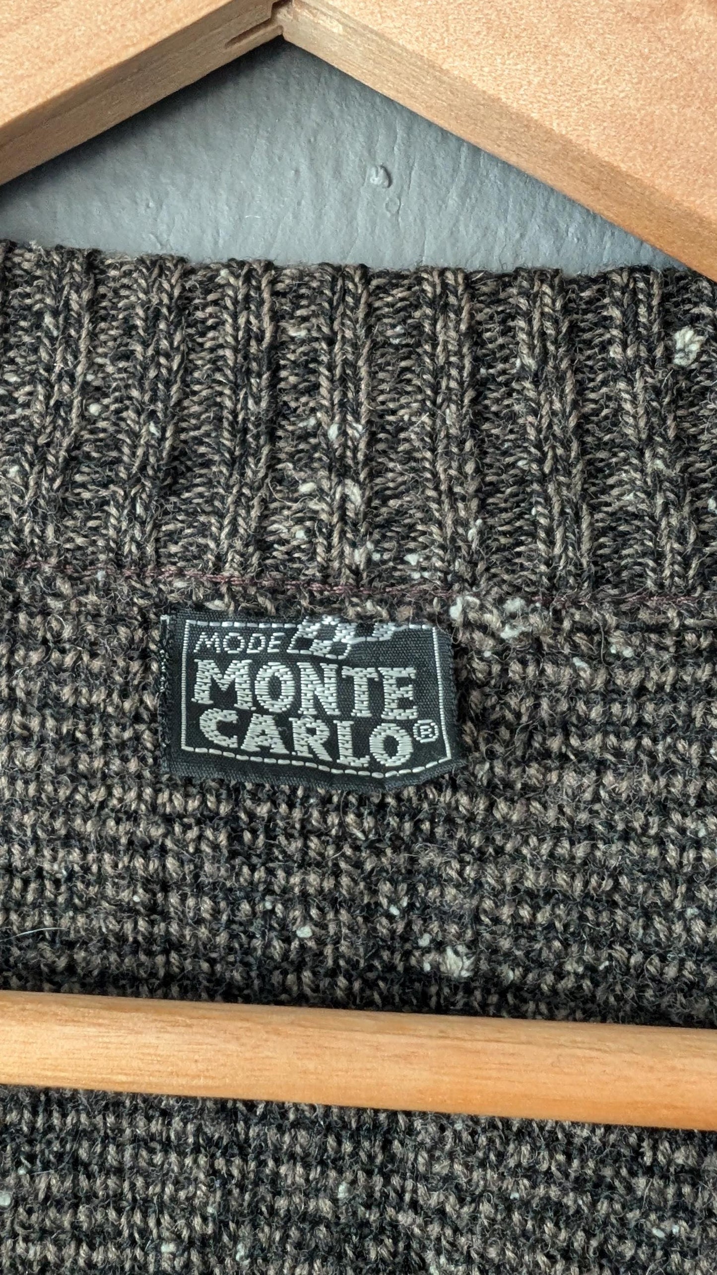 80s Monte Carlo V Neck Jumper, Wool Silk Blend Knit Pullover, 44 46 Chest