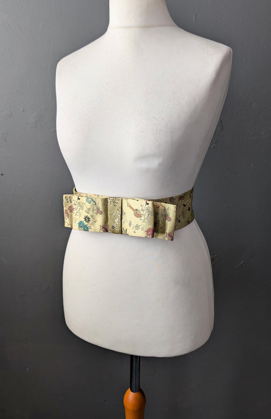 50s Japanese Brocade Belt, Obi Style Bow, Size Large 33 Waist
