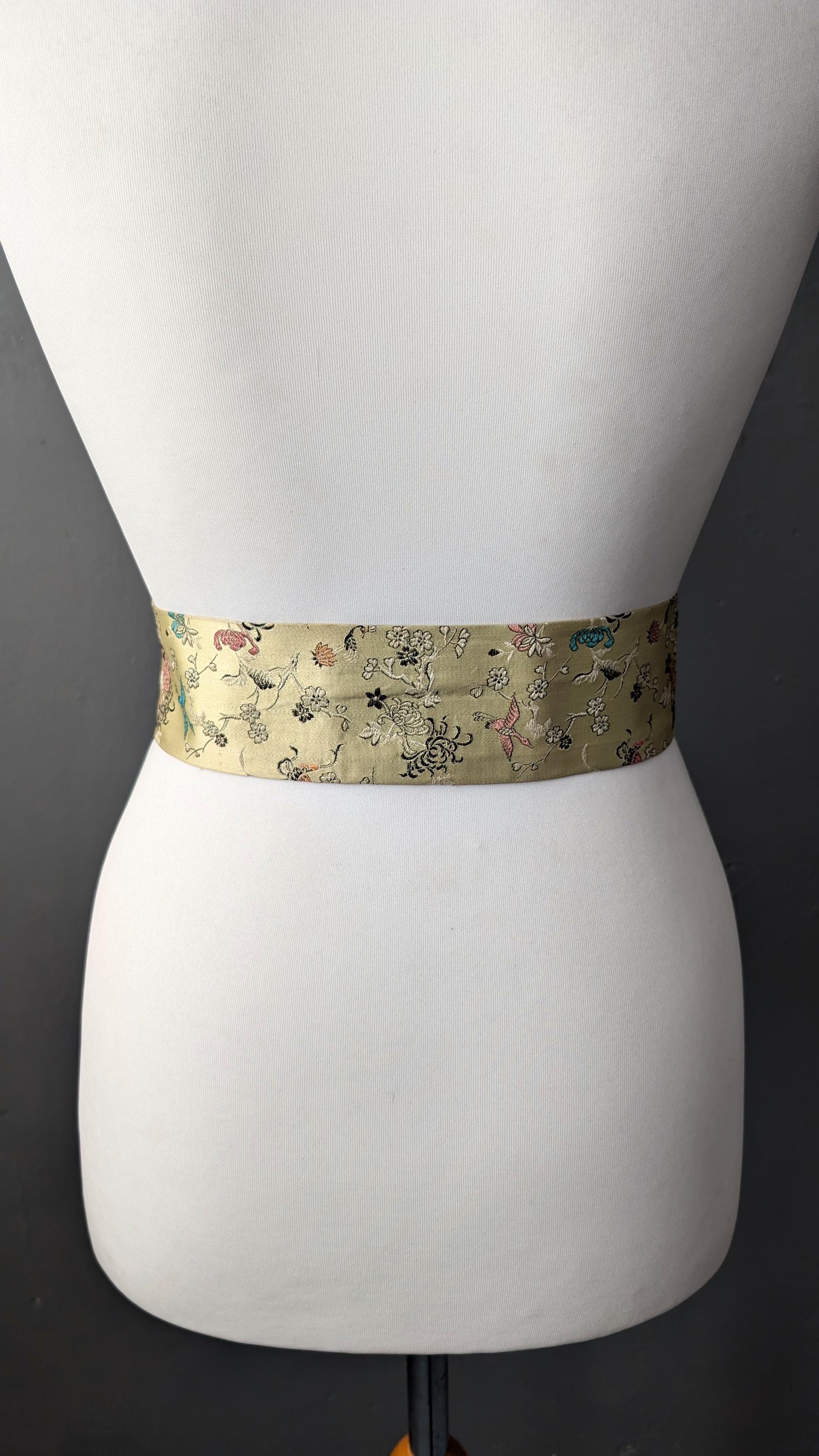 50s Japanese Brocade Belt, Obi Style Bow, Size Large 33 Waist