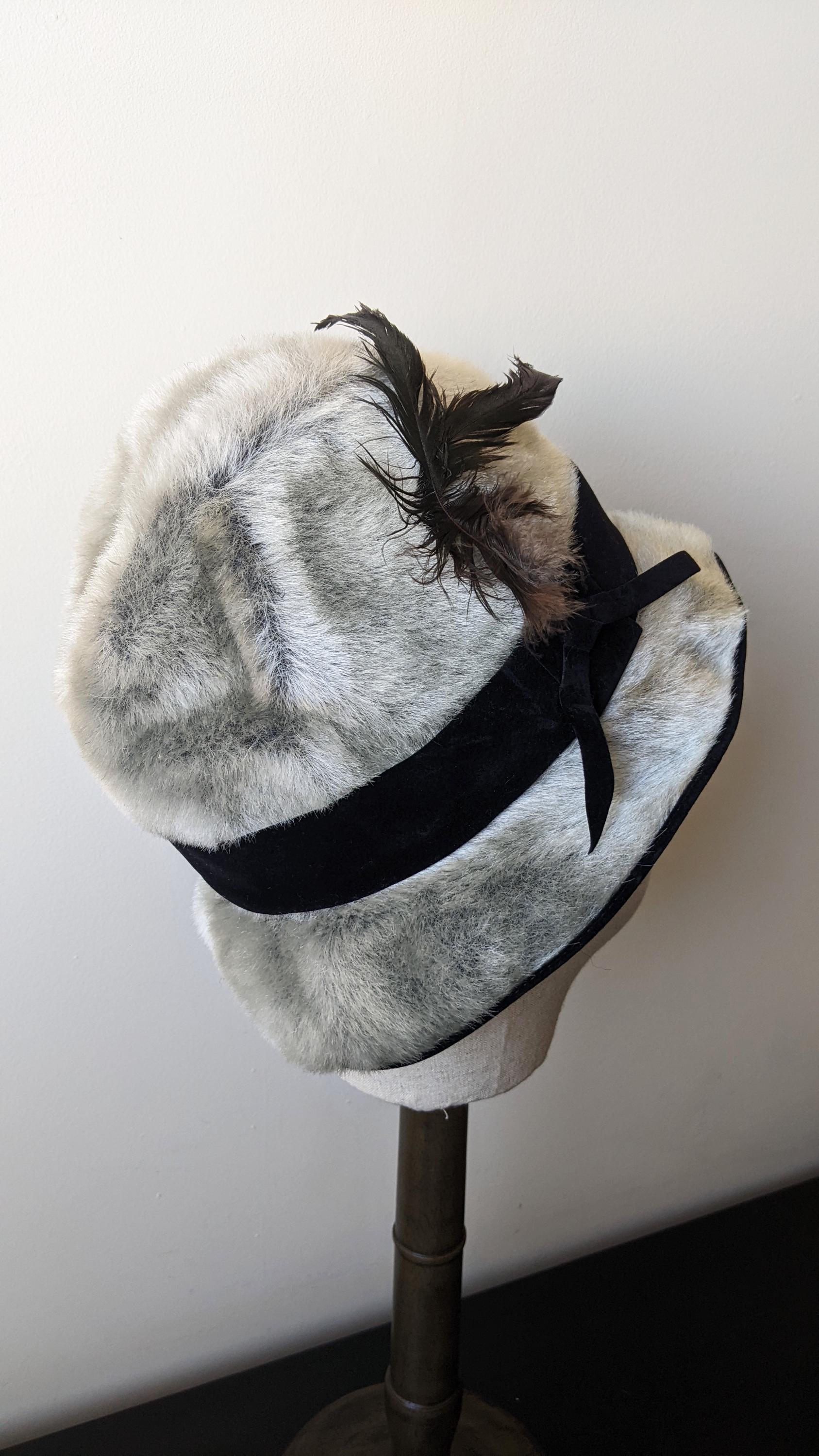 Vintage Silver Faux Fur Bucket Hat, Size Small