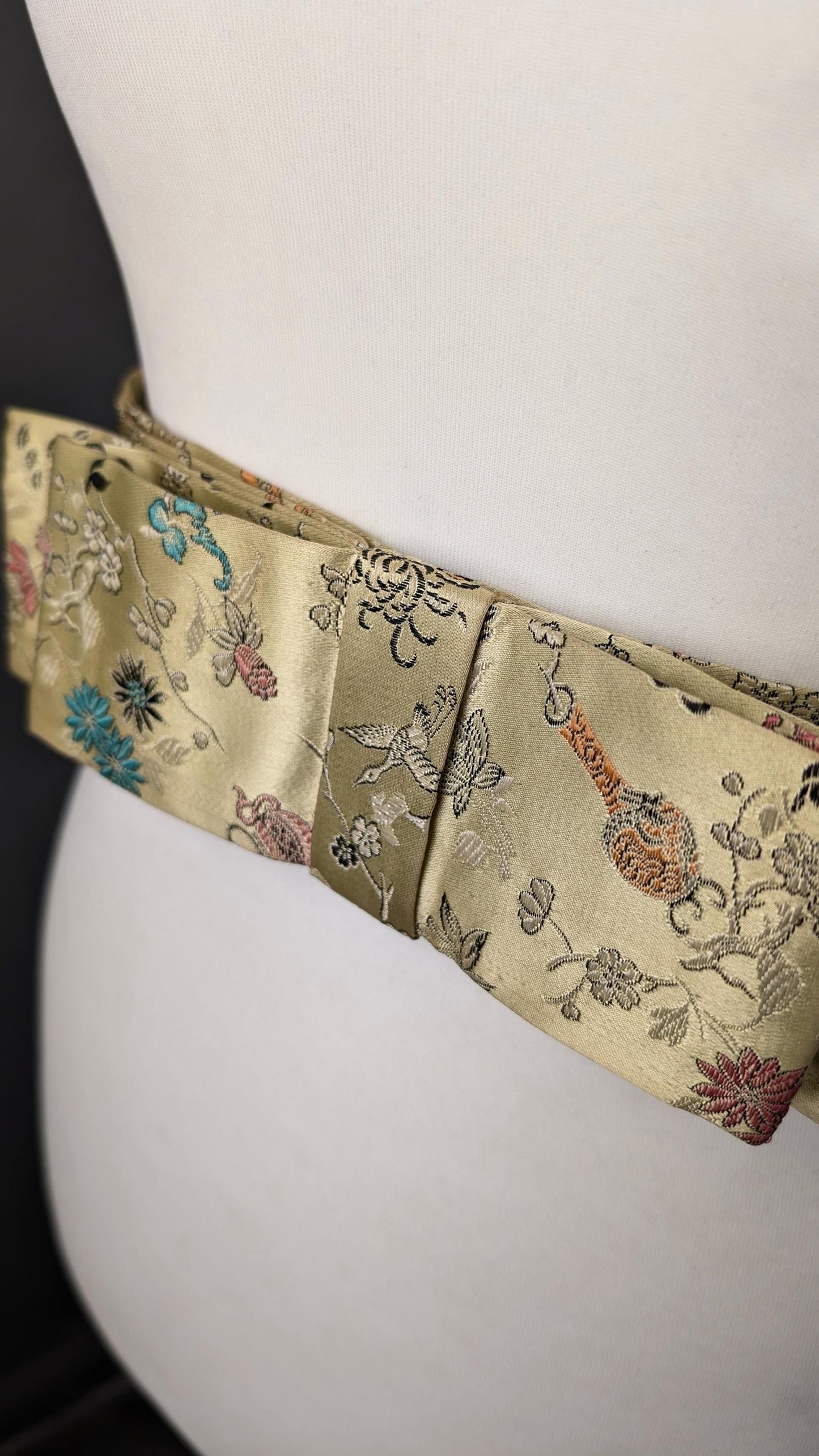 50s Japanese Brocade Belt, Obi Style Bow, Size Large 33 Waist