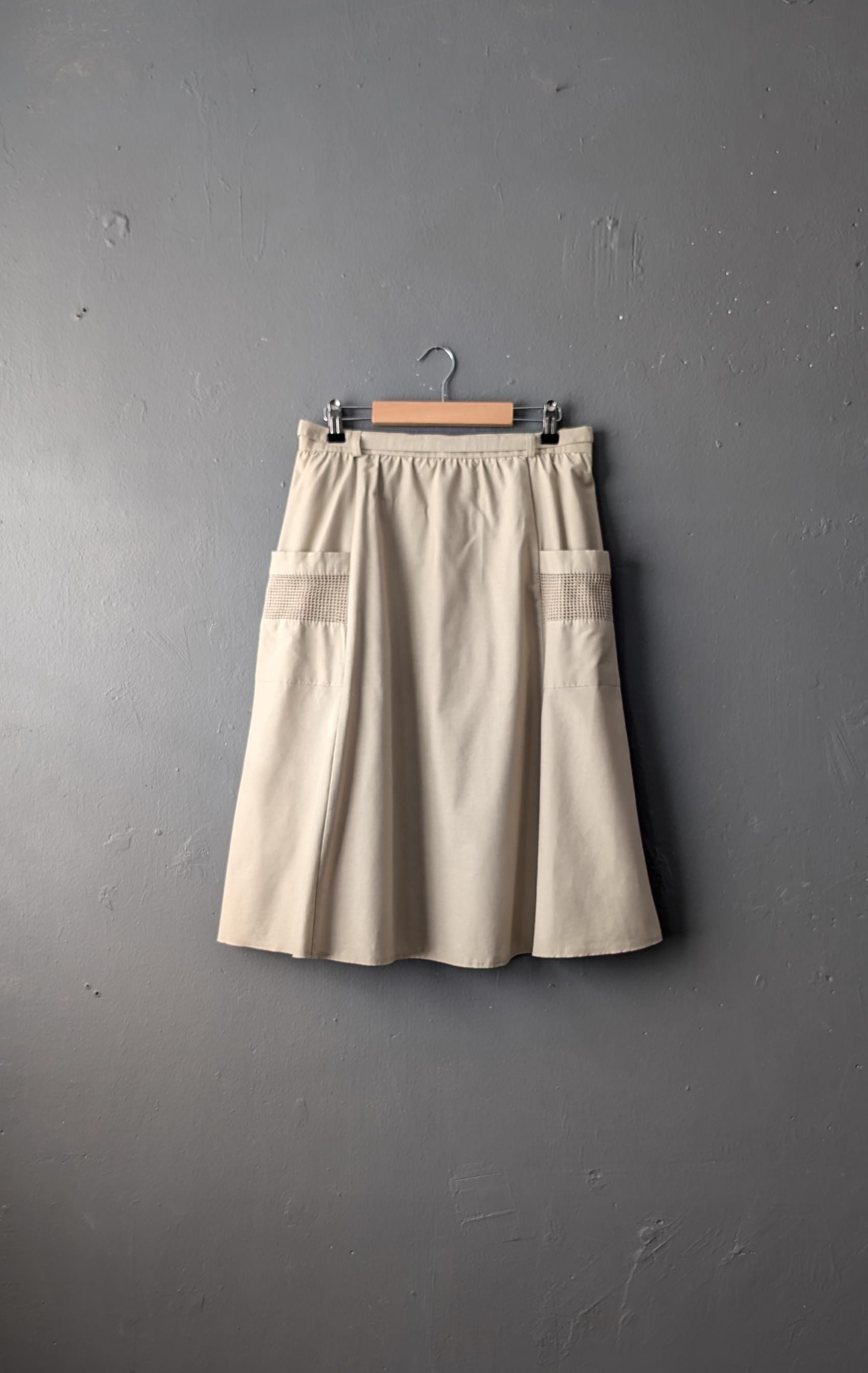 New Wave Minimalist 80s Skirt with Fishnet Pockets by C&A, Size Small Medium