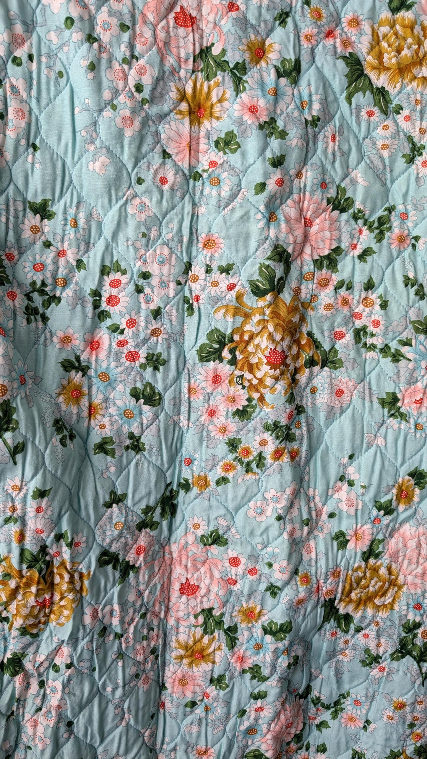 Vintage 1960s Mitsukiku Japanese Quilted Kimono with Chrysanthemum Print, Size Medium Large