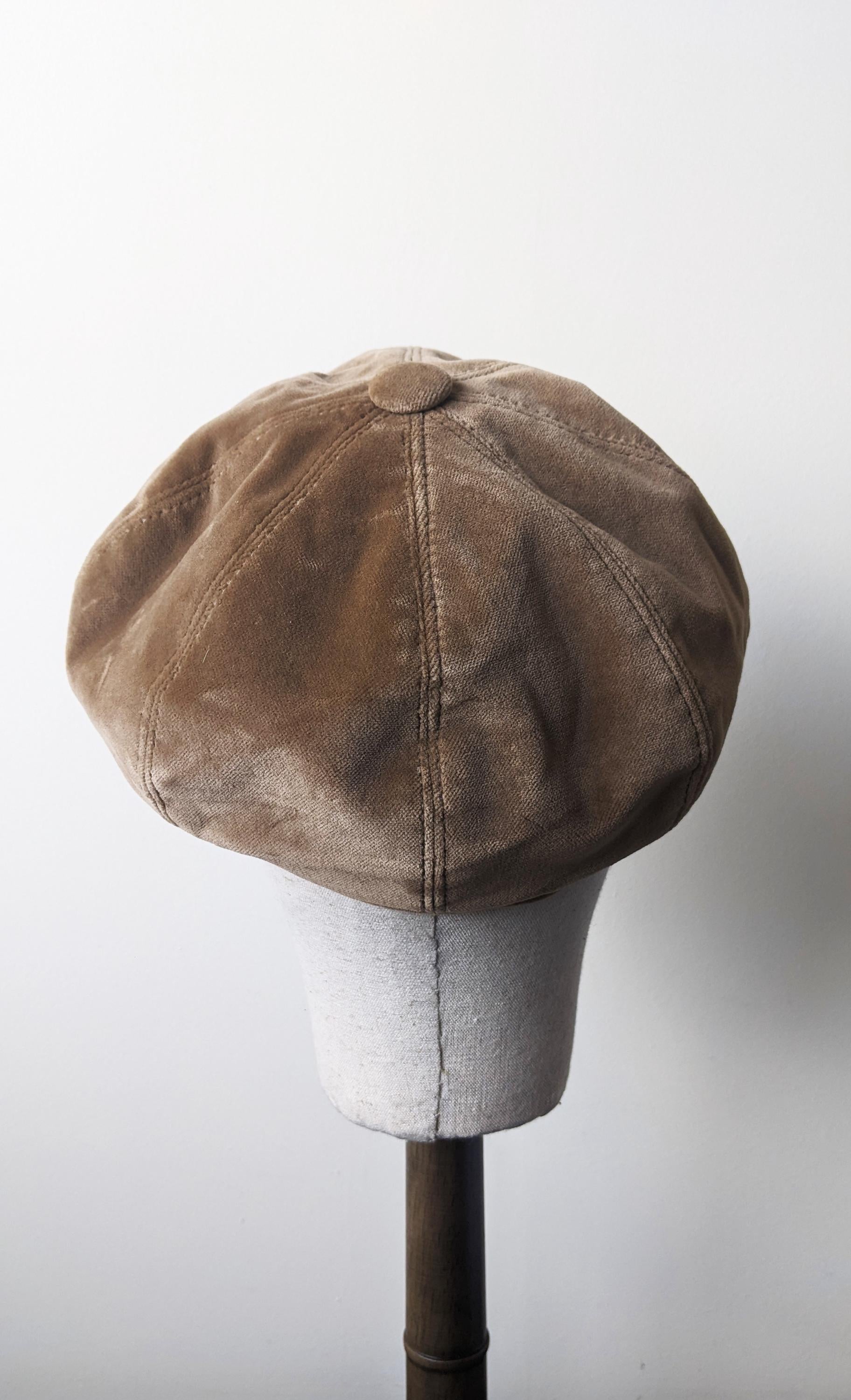 90s Velvet Baker Boy Cap, Newsboy Hat, Size Small