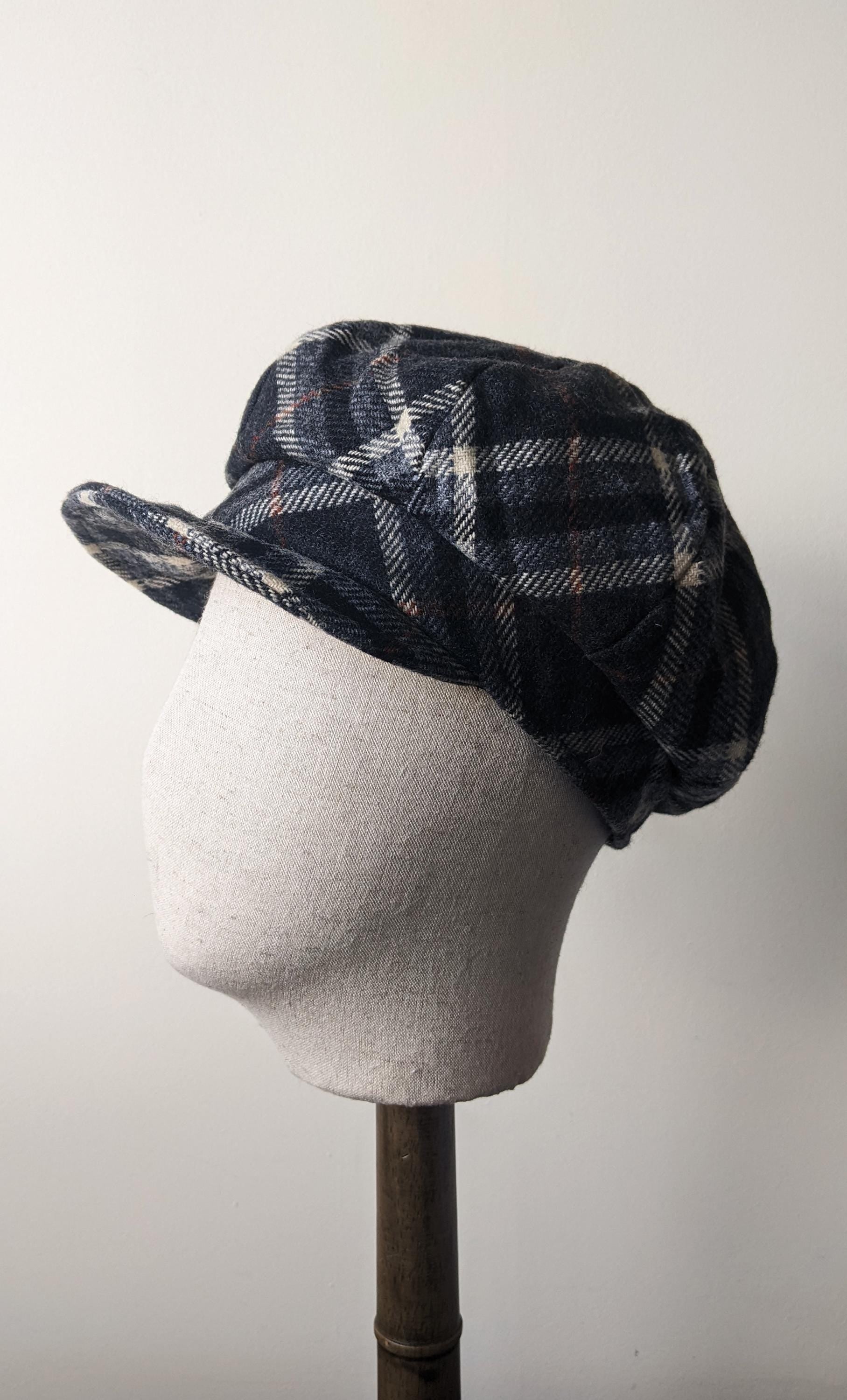 90s Tartan Newsboy Cap by Mayser, Plaid Wool Baker Boy Hat, Size Small