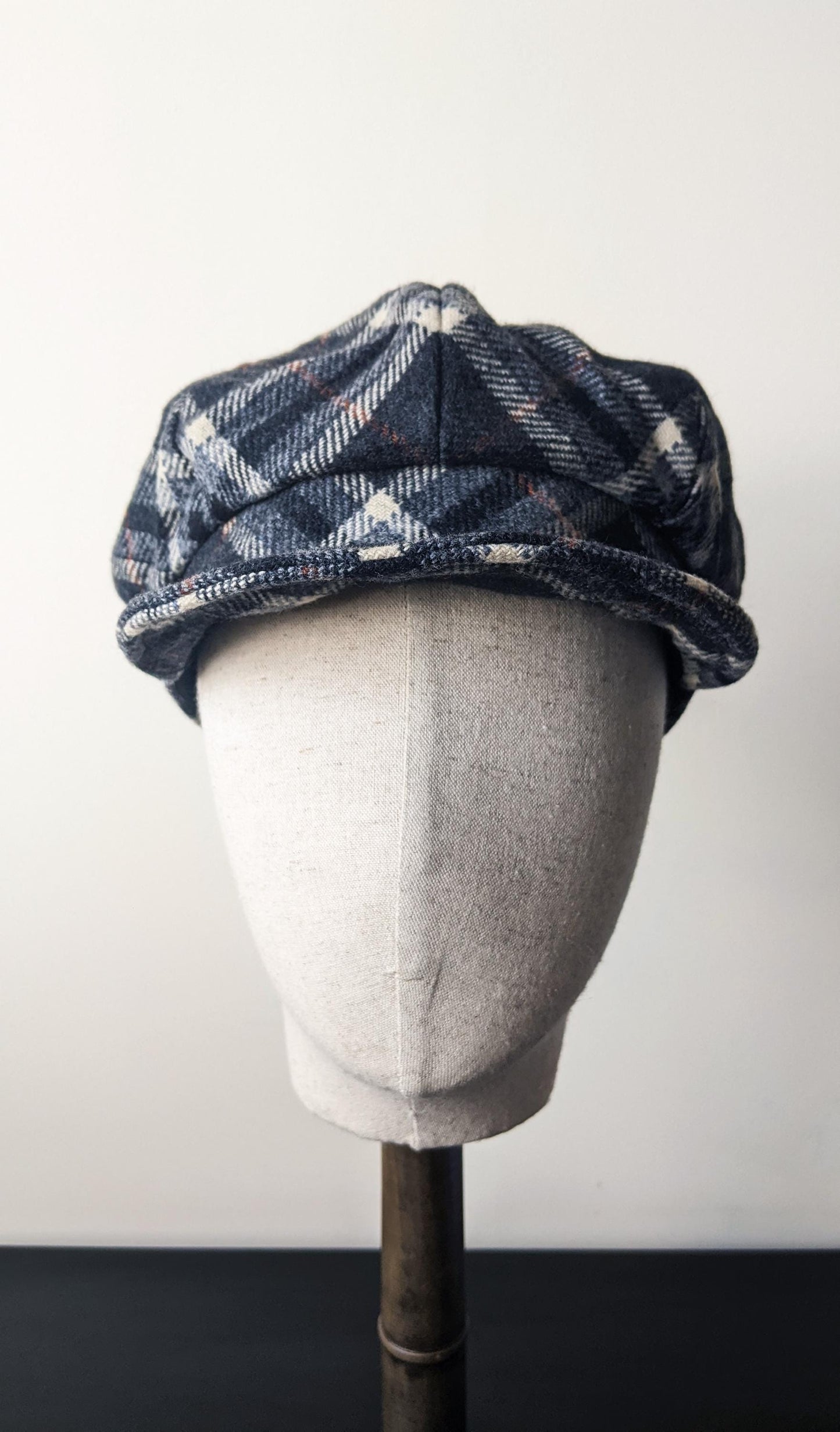 90s Tartan Newsboy Cap by Mayser, Plaid Wool Baker Boy Hat, Size Small