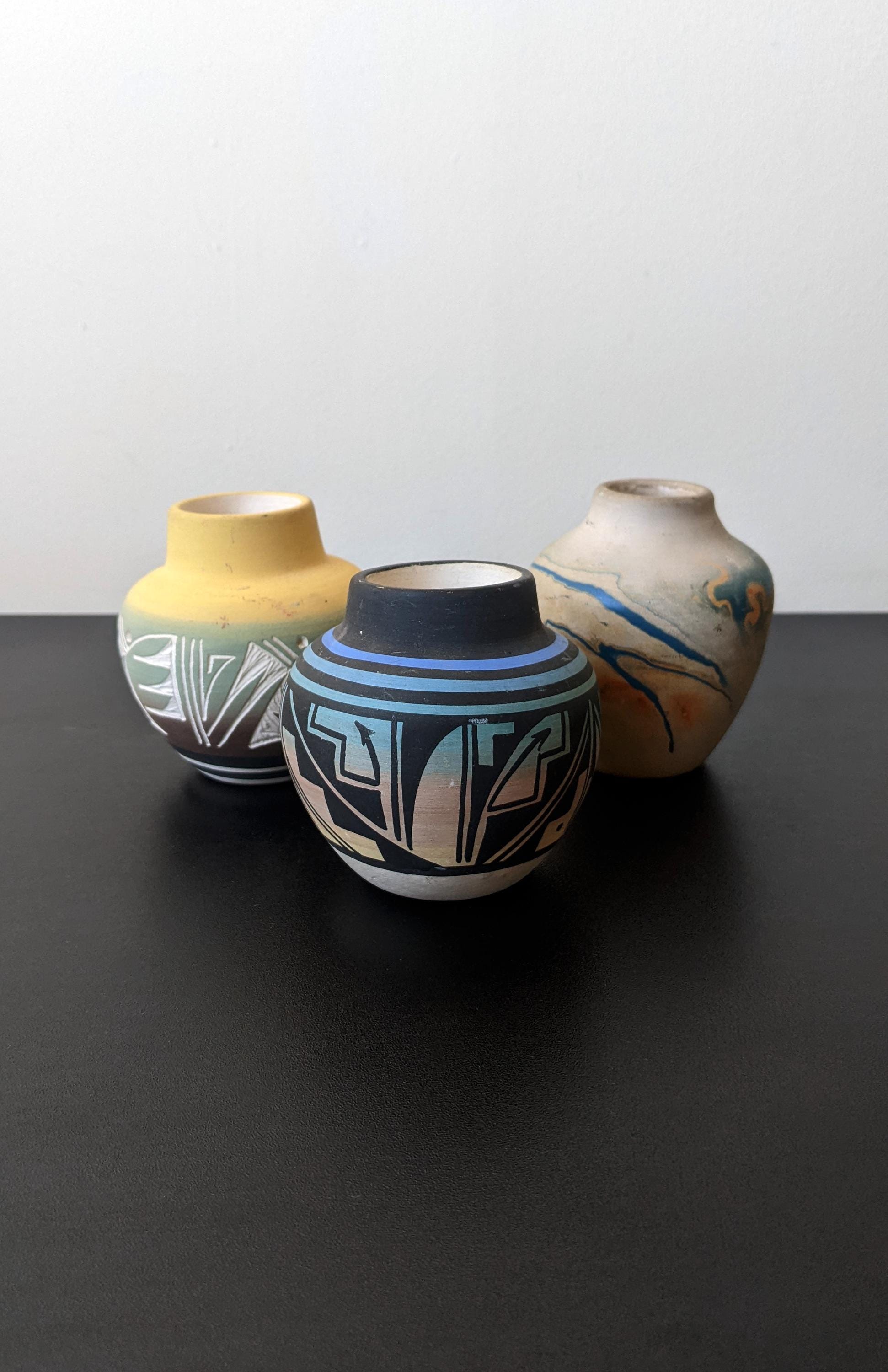 Small Mesa Verde Pots, Navajo Ute Studio Art Pottery
