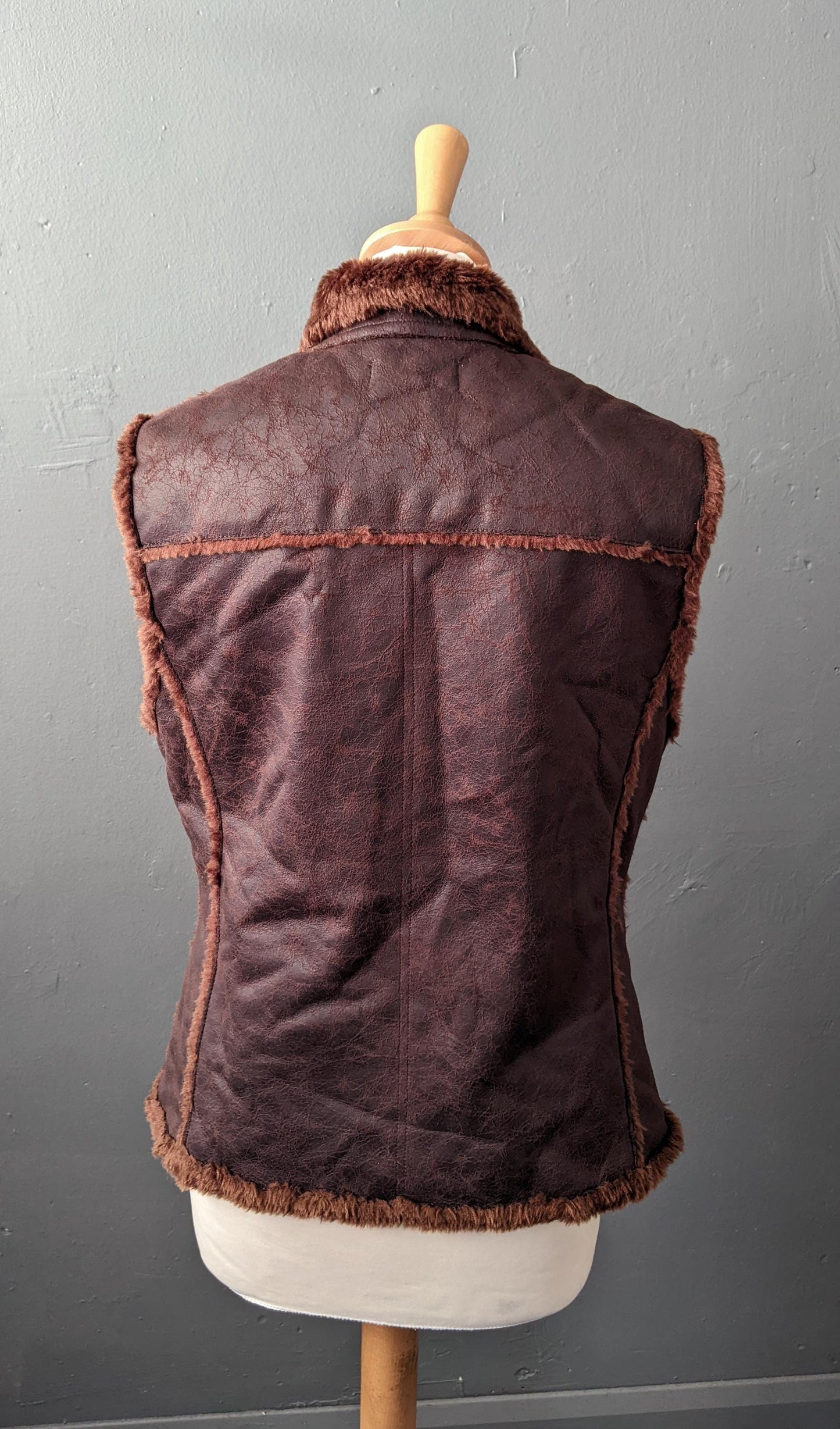 Y2k Faux Fur Gilet, Size Small Medium