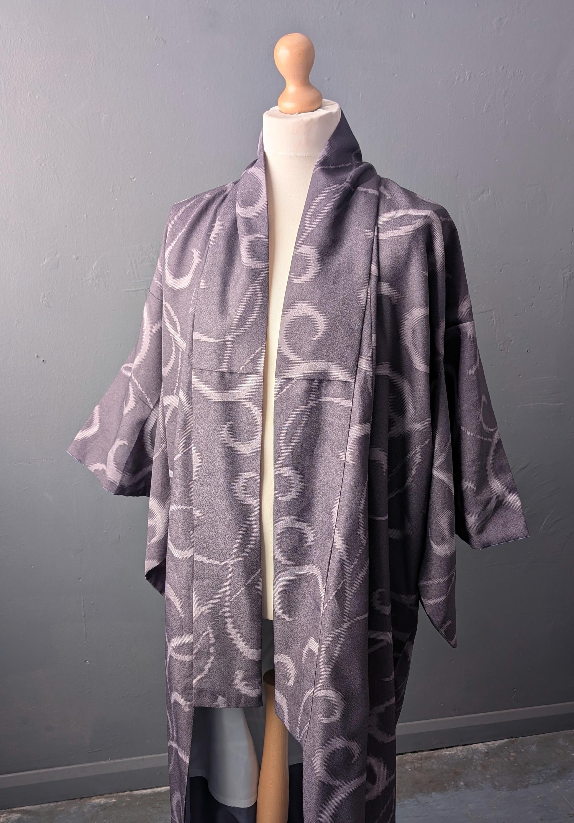 Vintage Komon Kimono, Faux Kasuri Swirl Print, Japanese Korin Robe, Size Large
