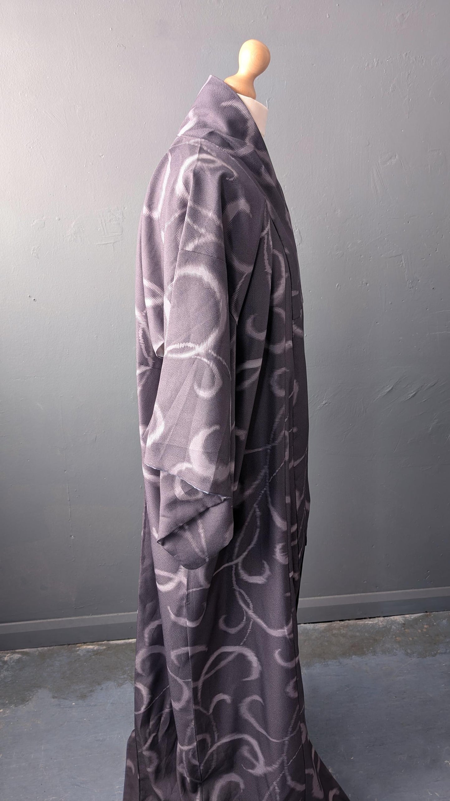 Vintage Komon Kimono, Faux Kasuri Swirl Print, Japanese Korin Robe, Size Large