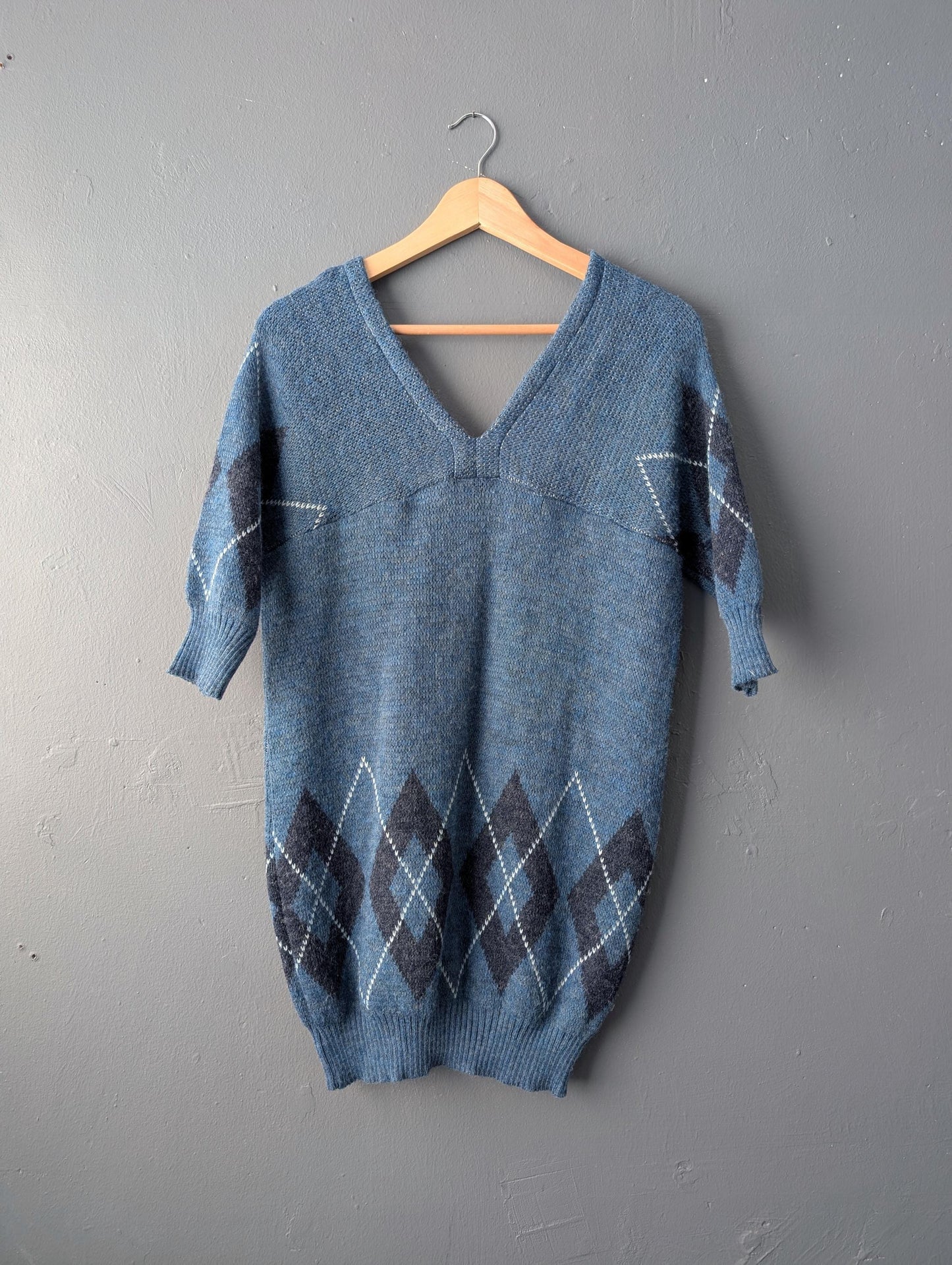 Embroidered Argyle Sweater with Alpine Climber, Size Medium