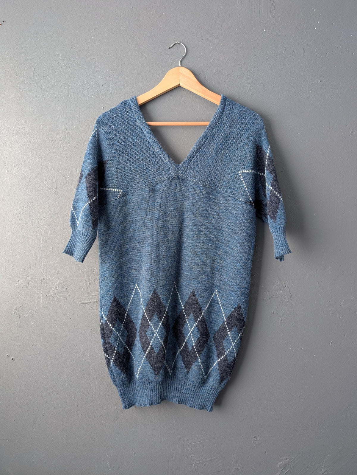 Embroidered Argyle Sweater with Alpine Climber, Size Medium