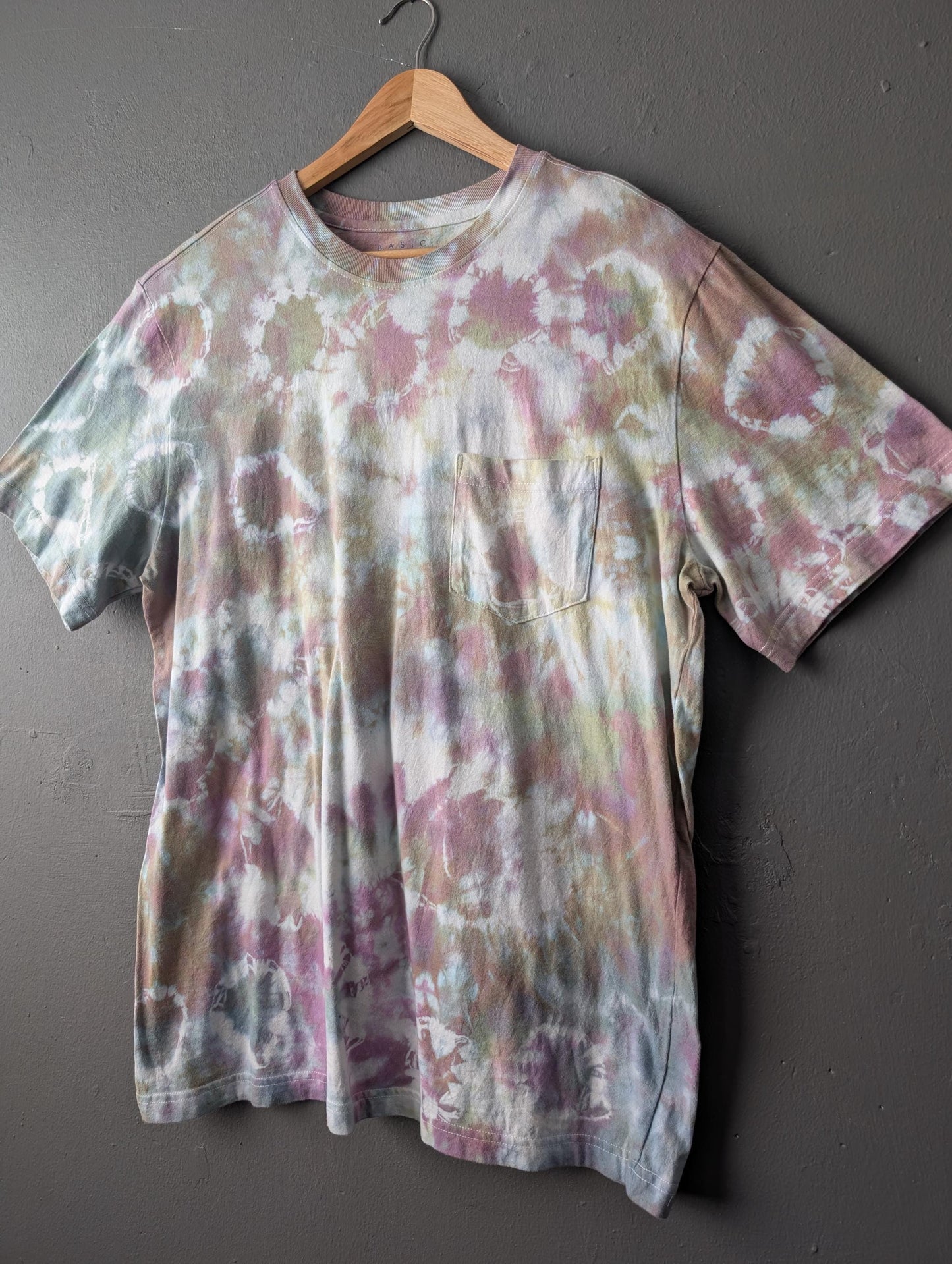 Multicoloured Tie Dye T-shirt, Size Large XL
