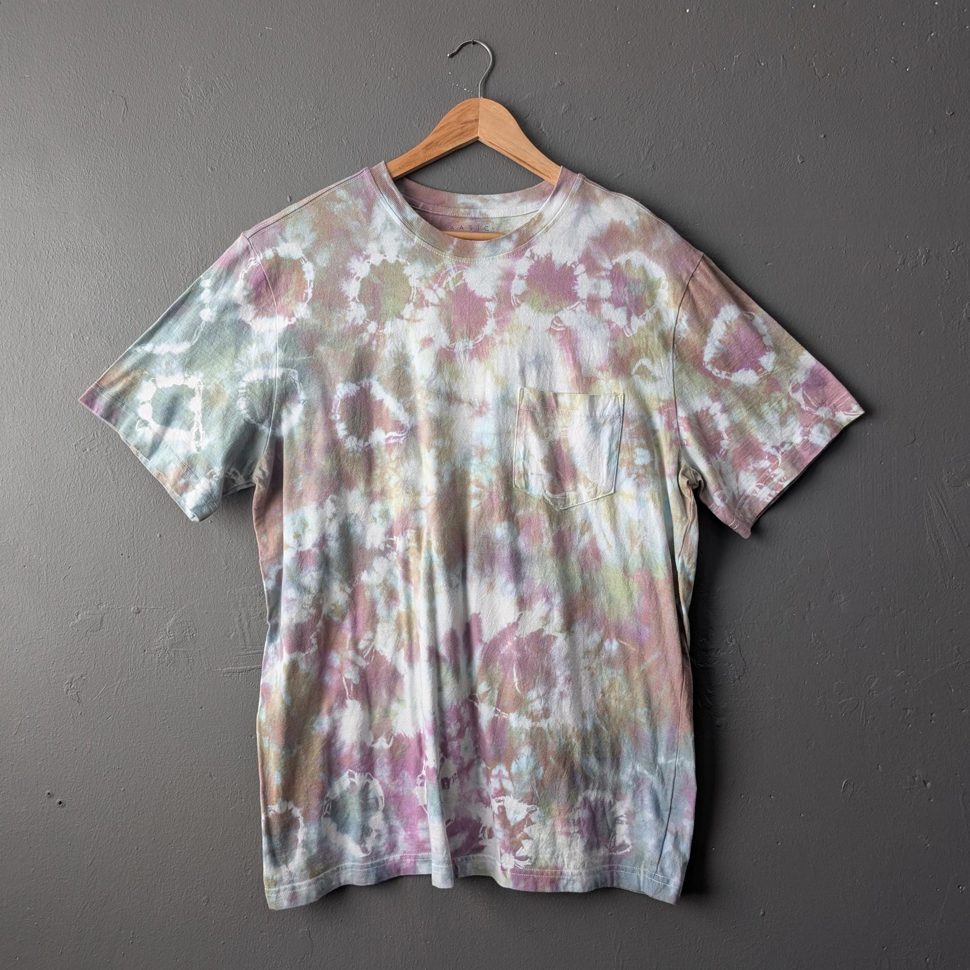 Multicoloured Tie Dye T-shirt, Size Large XL