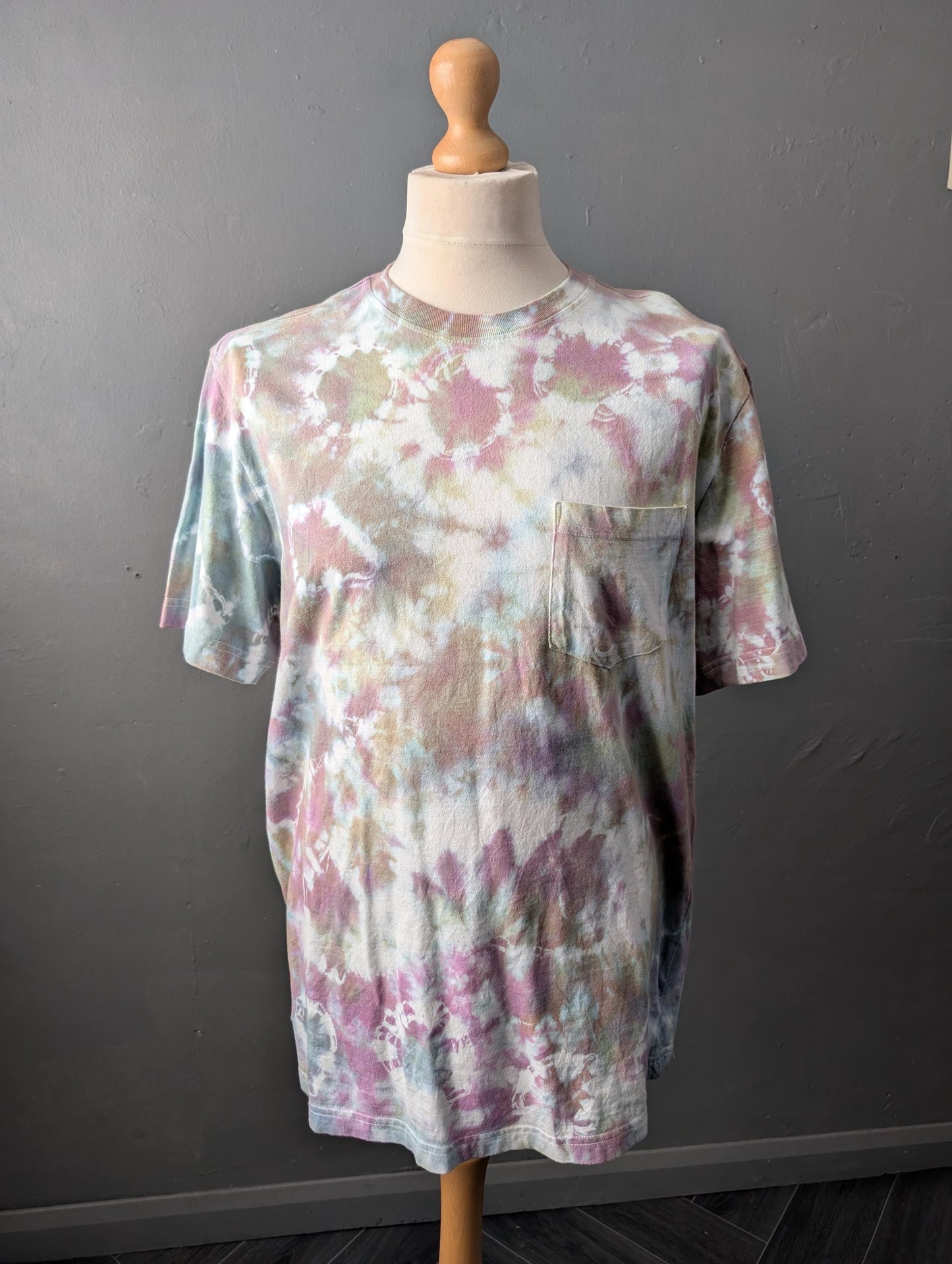 Multicoloured Tie Dye T-shirt, Size Large XL