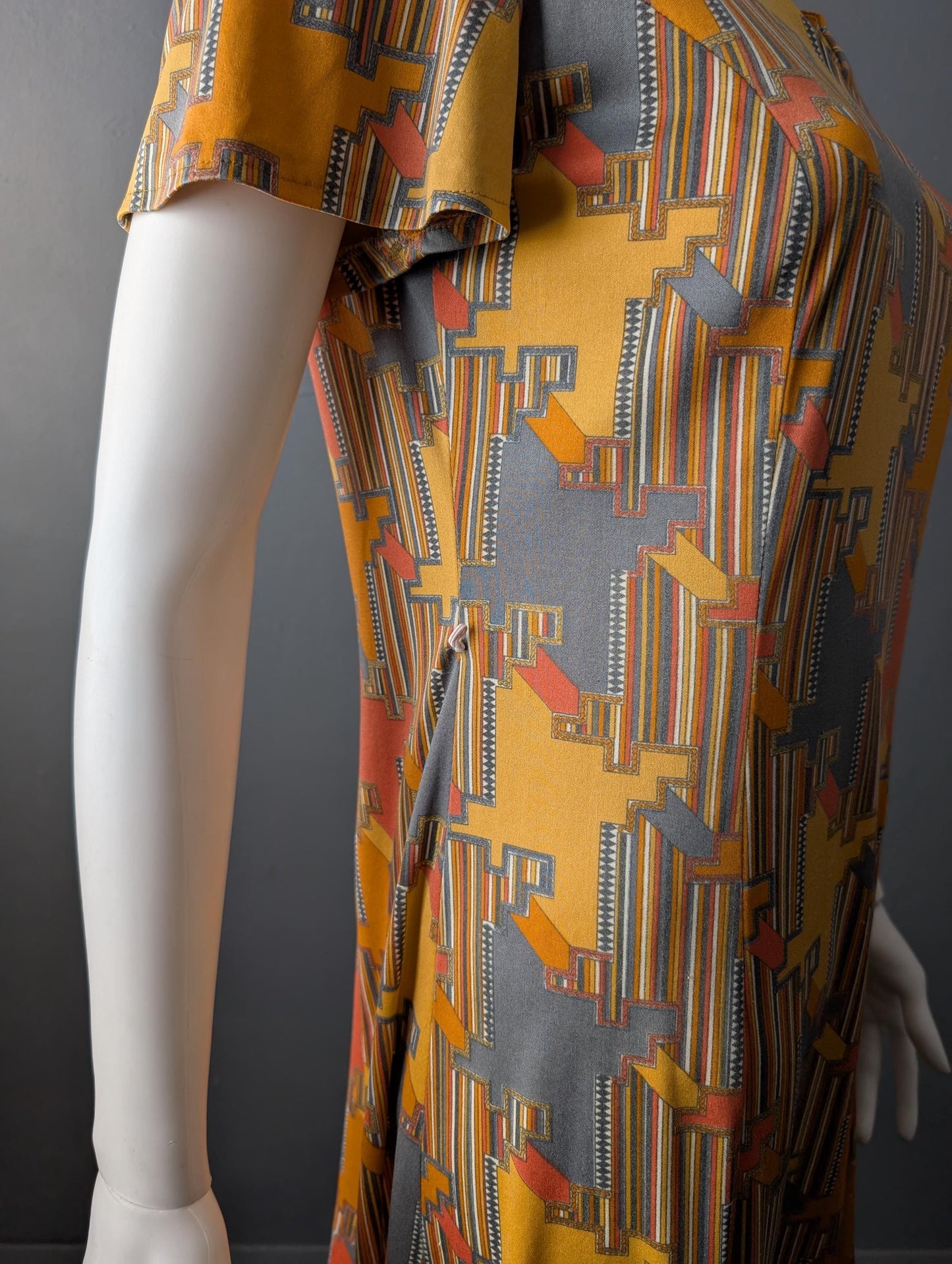 70s Psychedelic Houndstooth Dress, Abstract Eastex Day Dress, Size Medium
