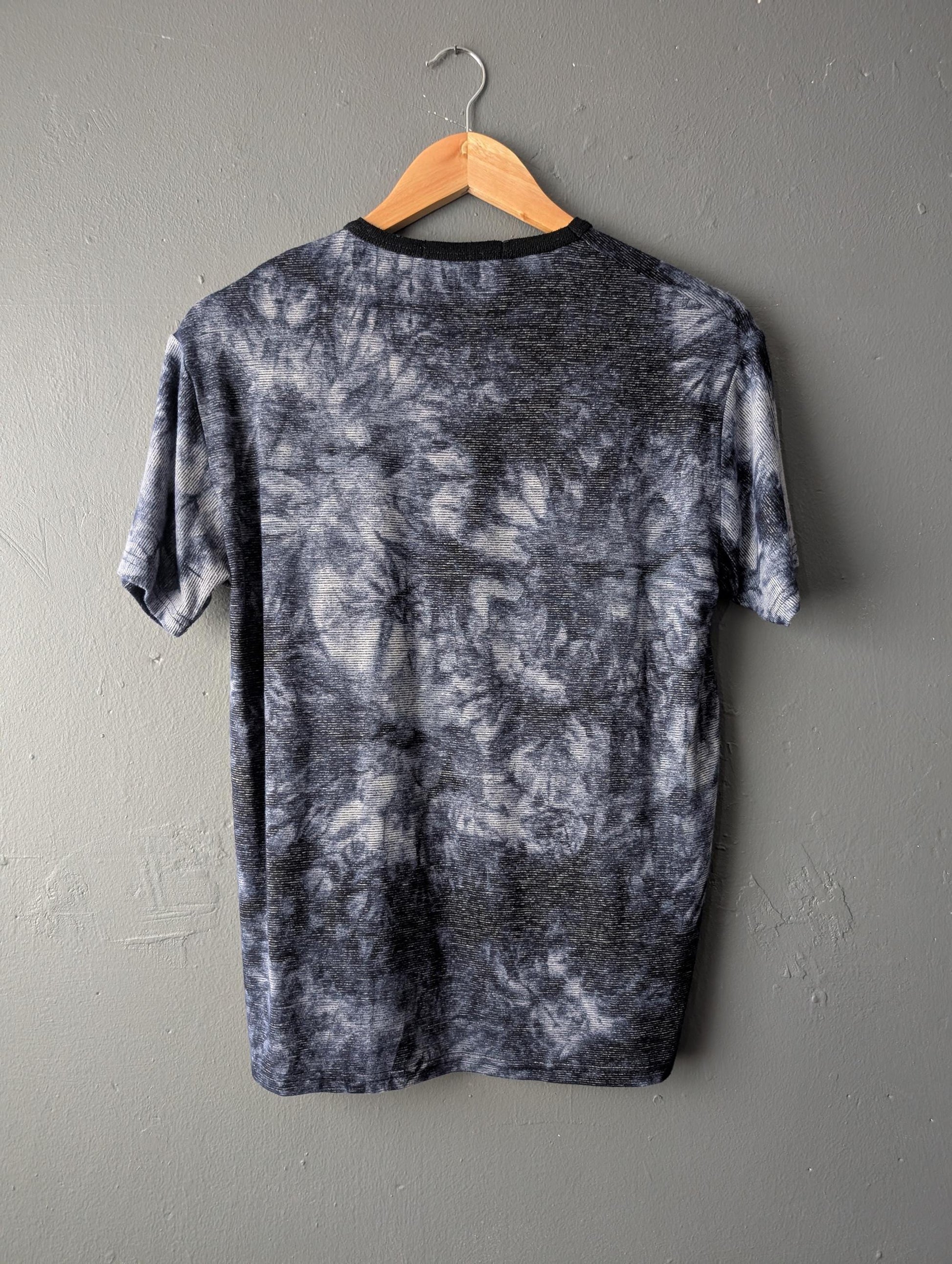 Las Vegas T-shirt in Dark Blue Tie Dye, Size Small Medium
