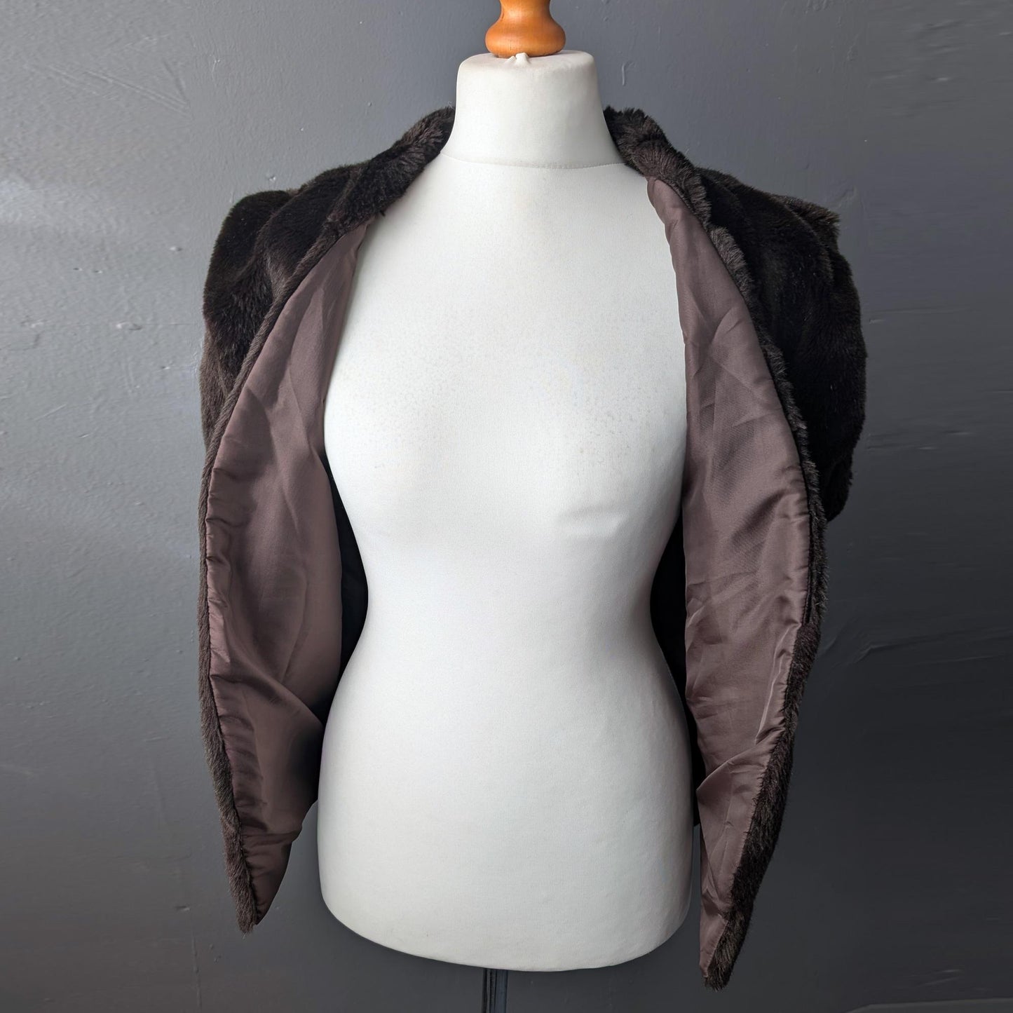 80s Dark Brown Faux Fur Gilet, Ribbed Sleeveless Jacket, Size Medium Large